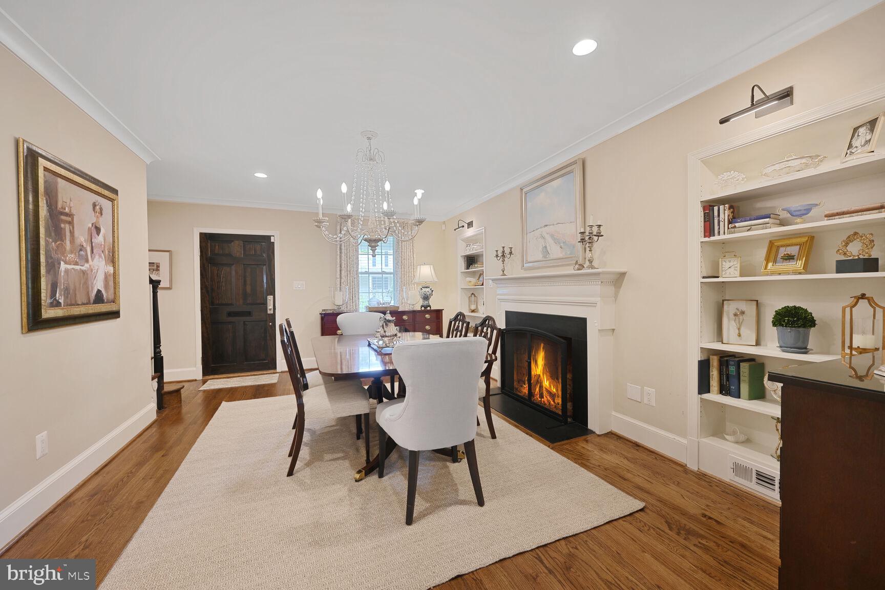 BRADLEY HILLS - Residential