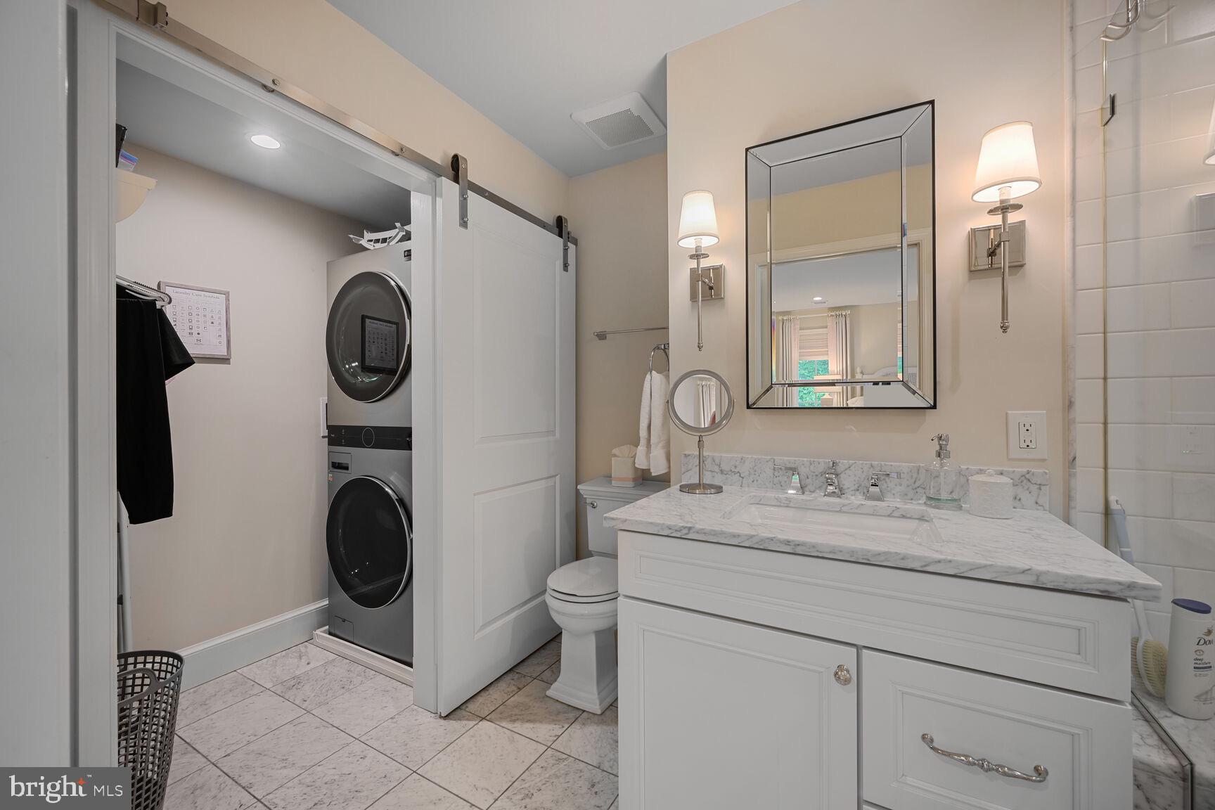 BRADLEY HILLS - Residential