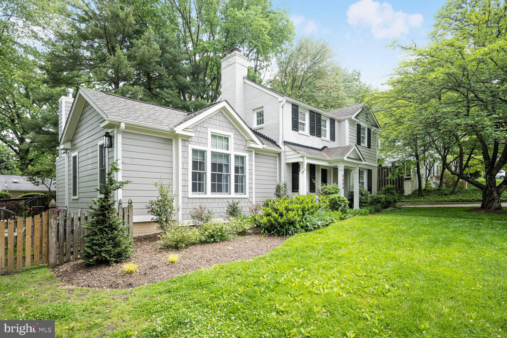 BRADLEY HILLS - Residential