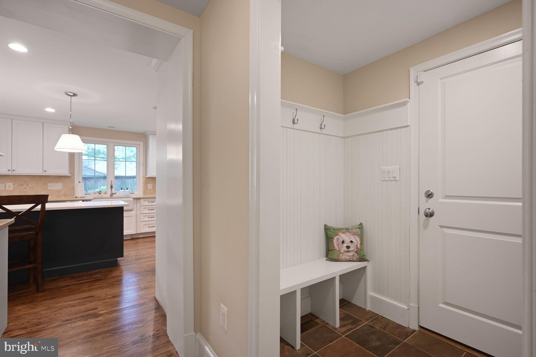 BRADLEY HILLS - Residential