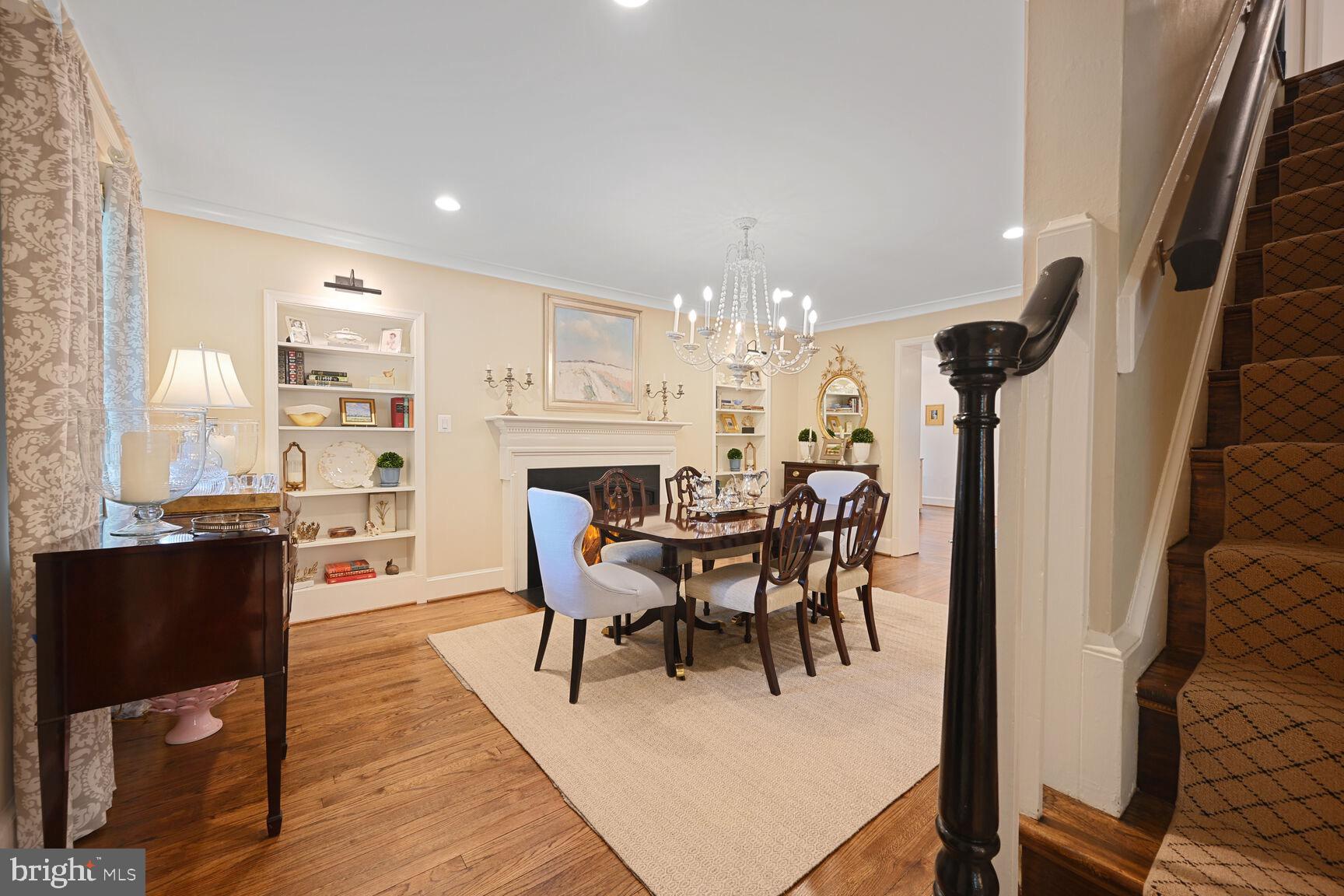 BRADLEY HILLS - Residential