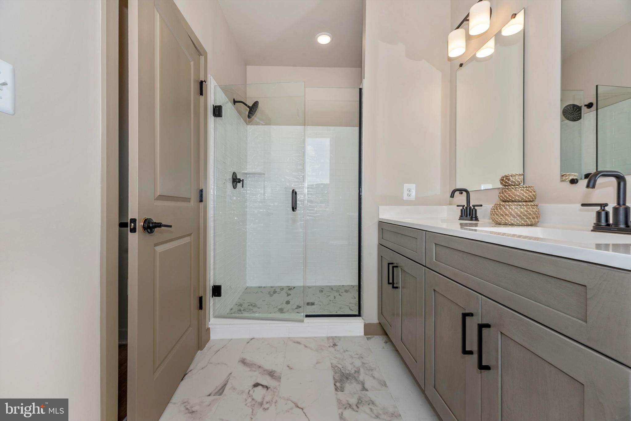 GAMBRILL GLENN - Residential