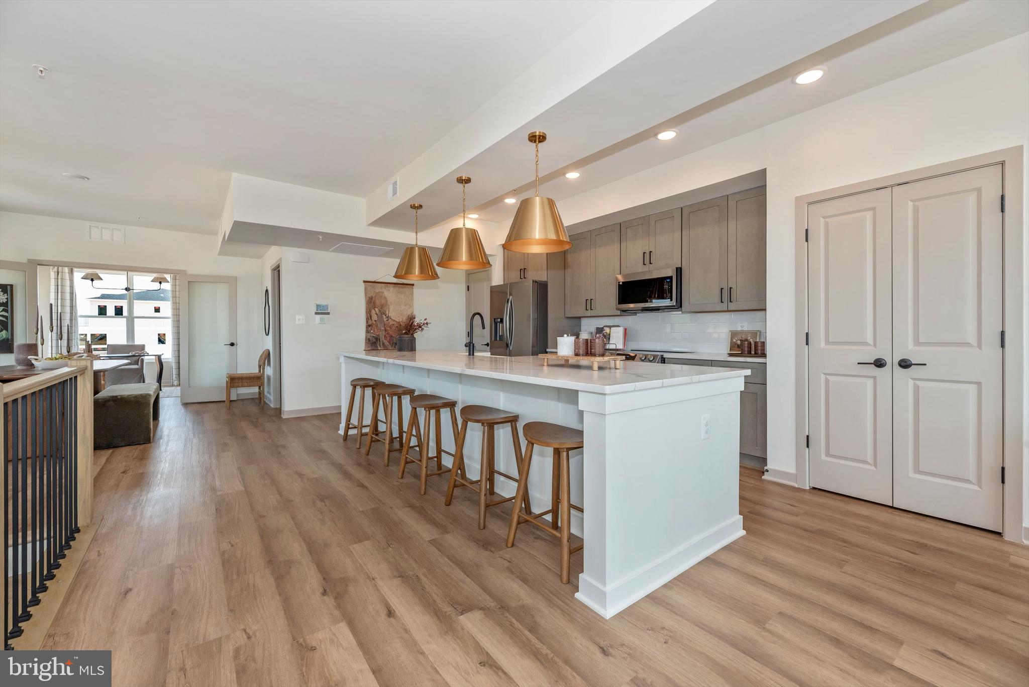 GAMBRILL GLENN - Residential