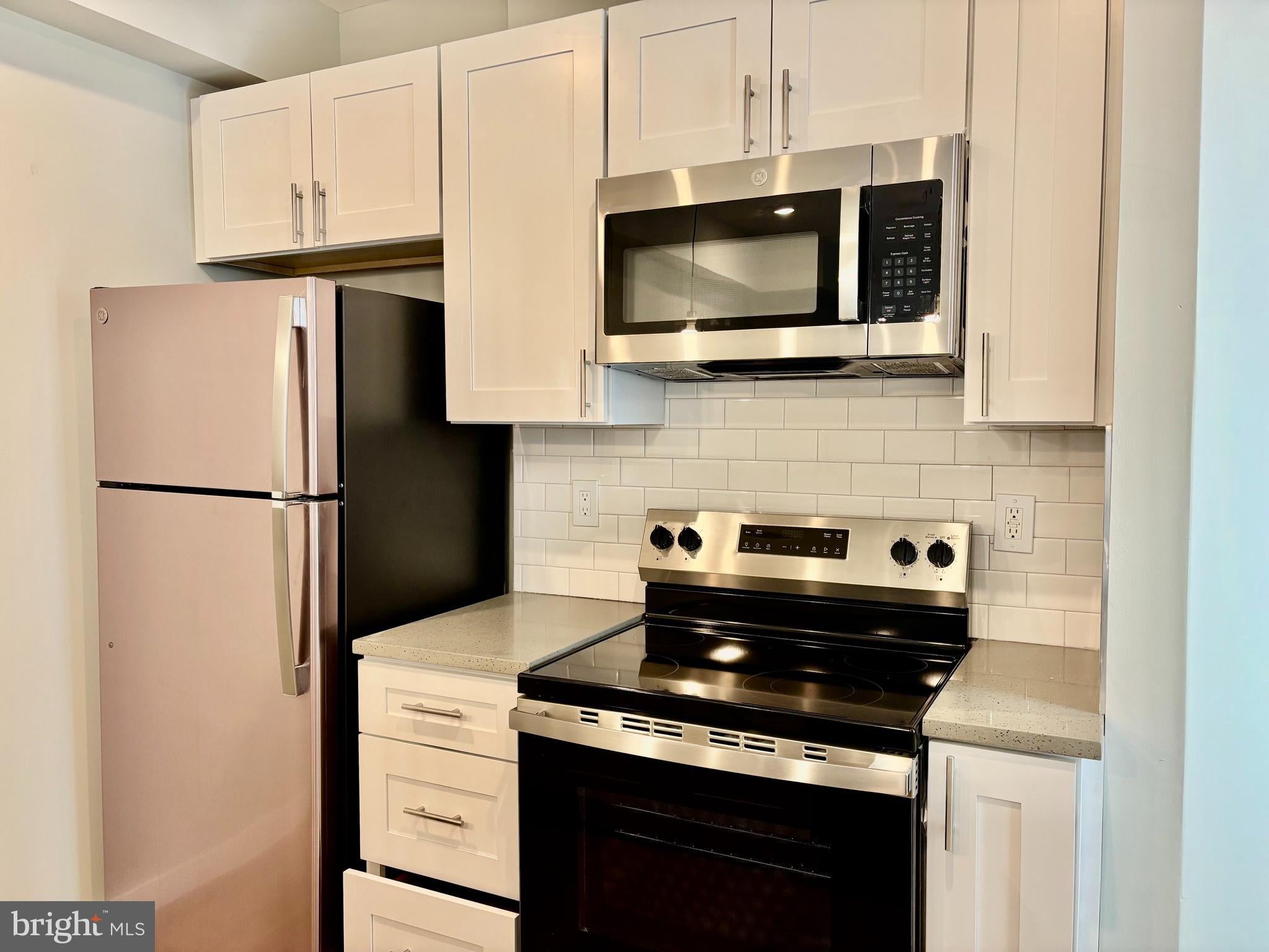 5356 CEDAR AVENUE 58 5