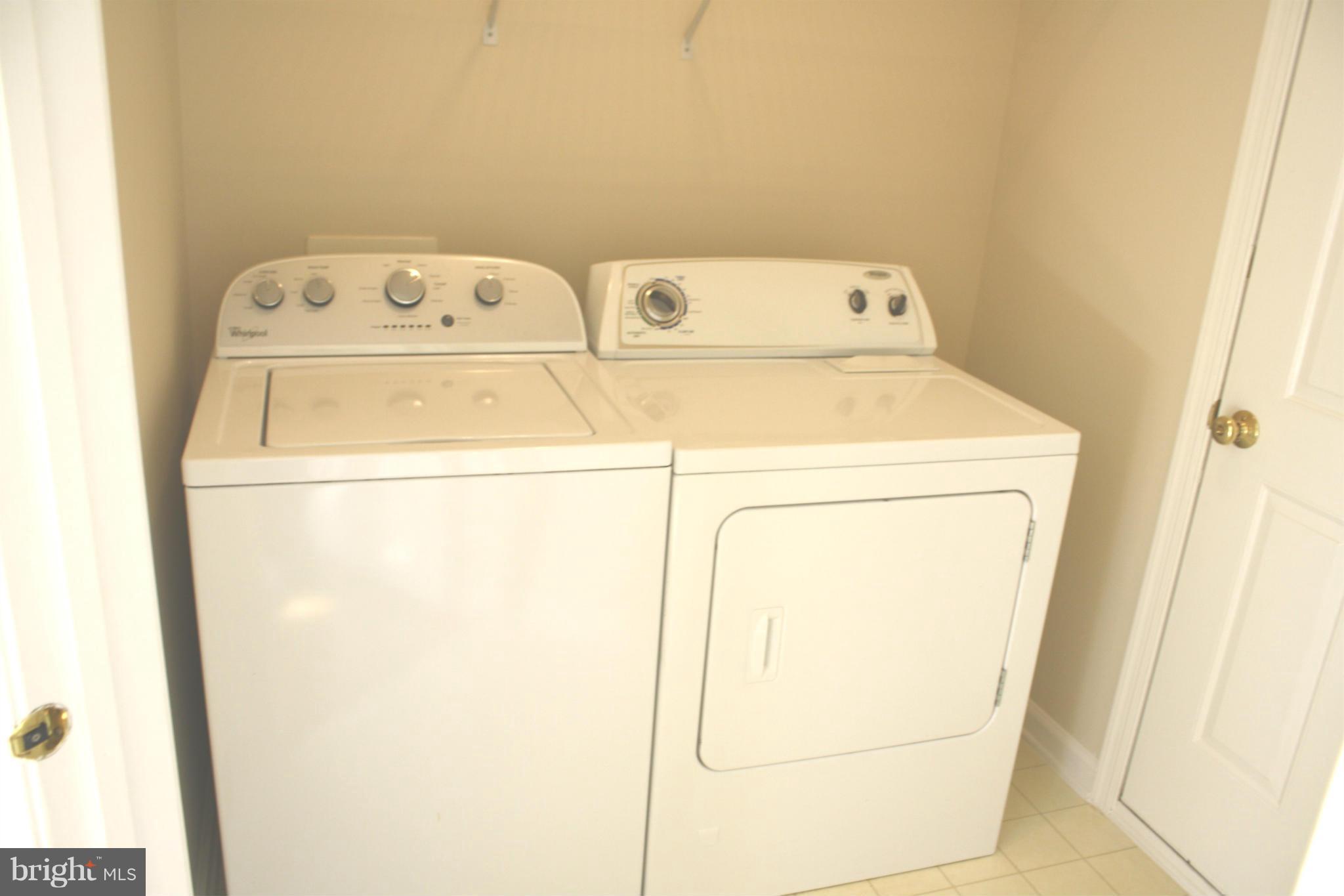 CRIPPENS CORNER - Residential Lease