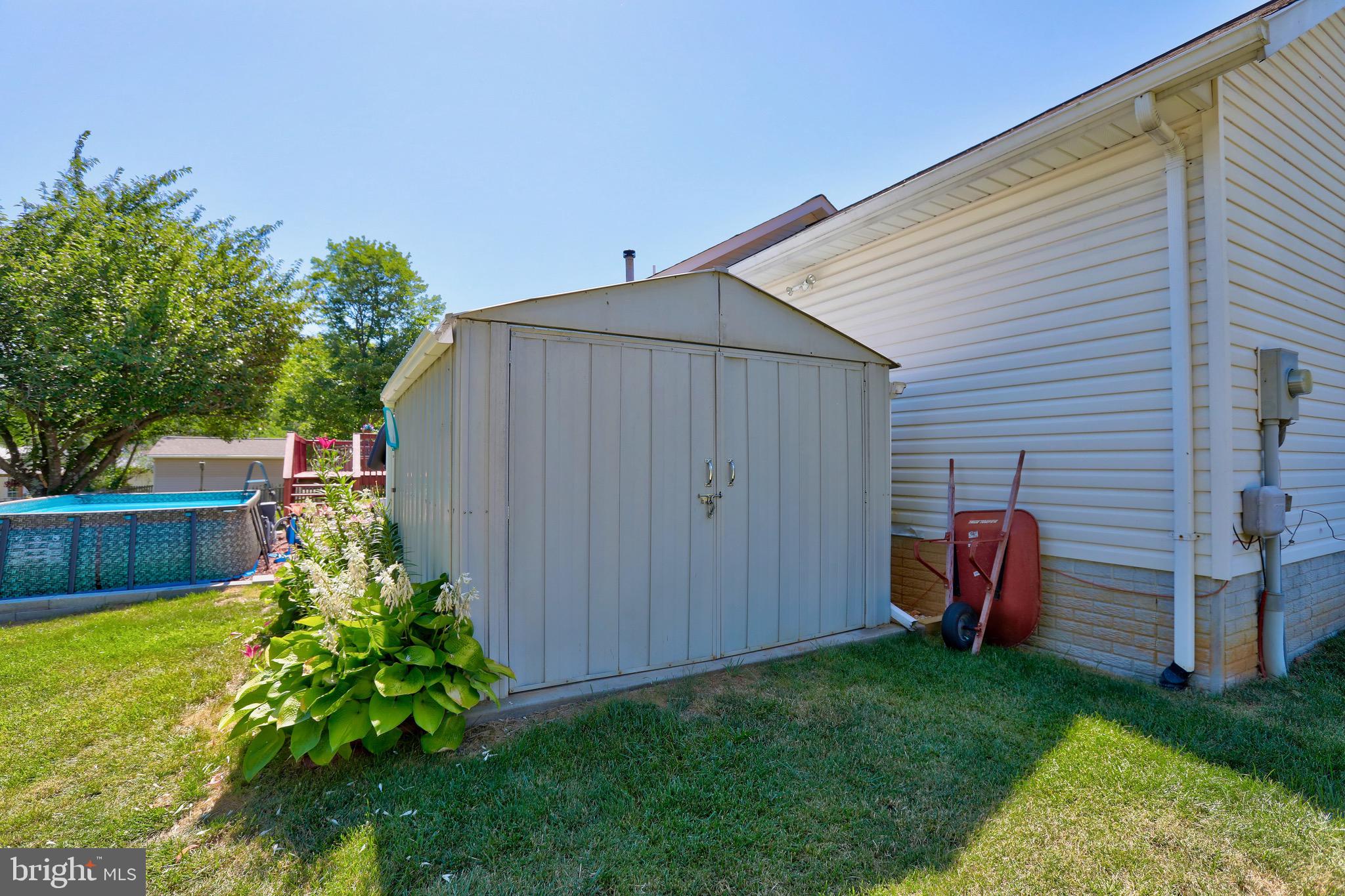 TUSCAWILLA HILLS - Residential