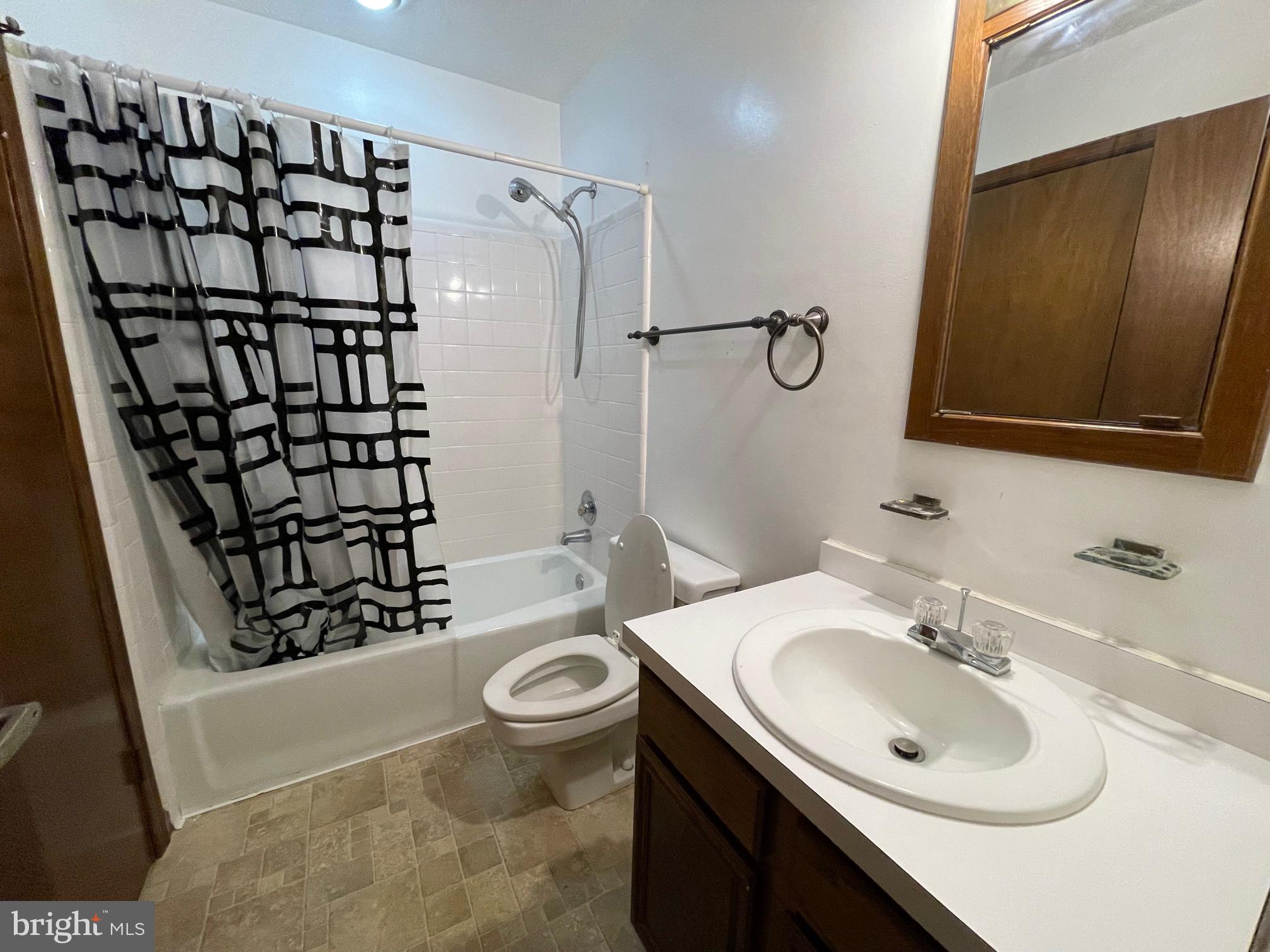 ORCHID PARK OF WILDEWOOD - Residential Lease