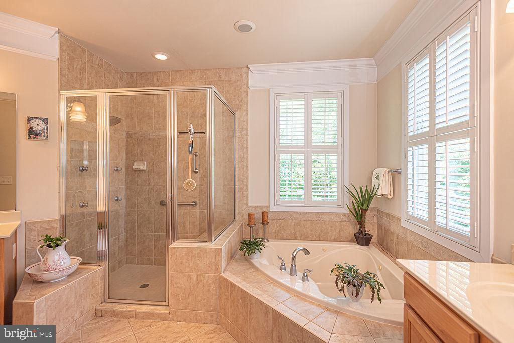 GLEN RIDDLE - Residential