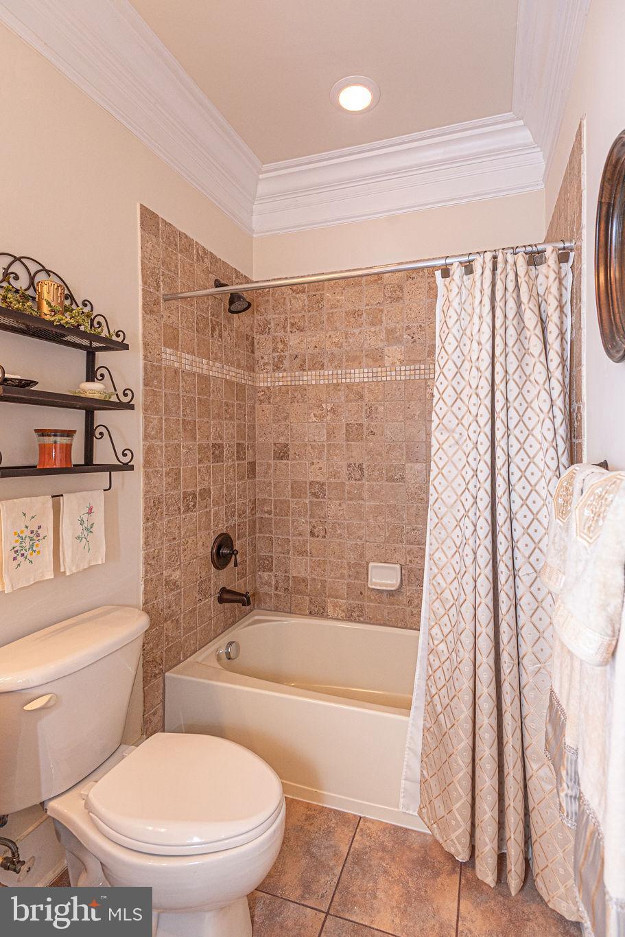 GLEN RIDDLE - Residential