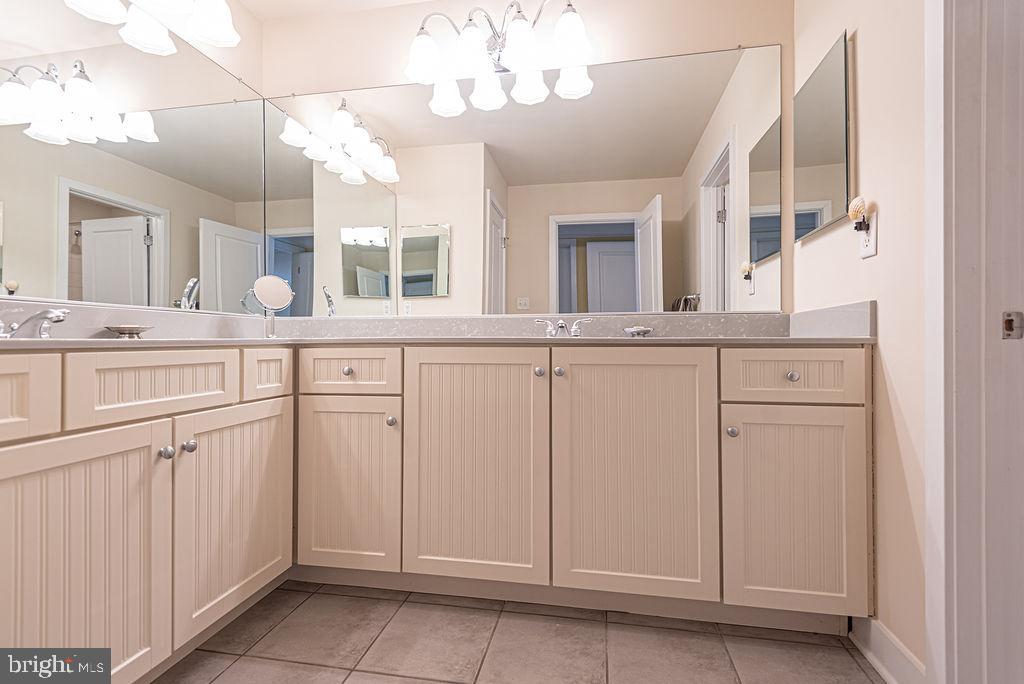 GLEN RIDDLE - Residential