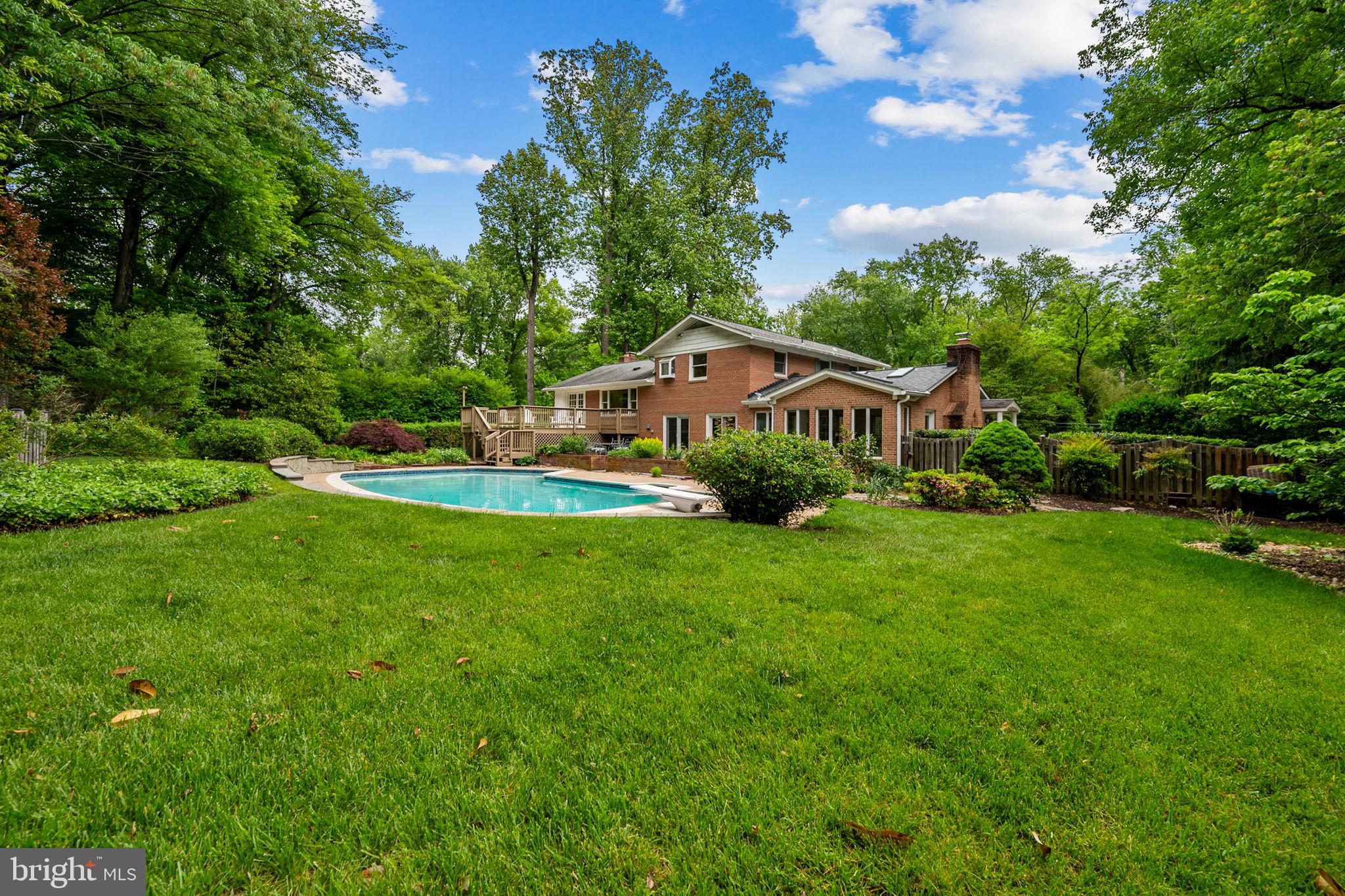 BROOK HILLS ESTATE - Residential