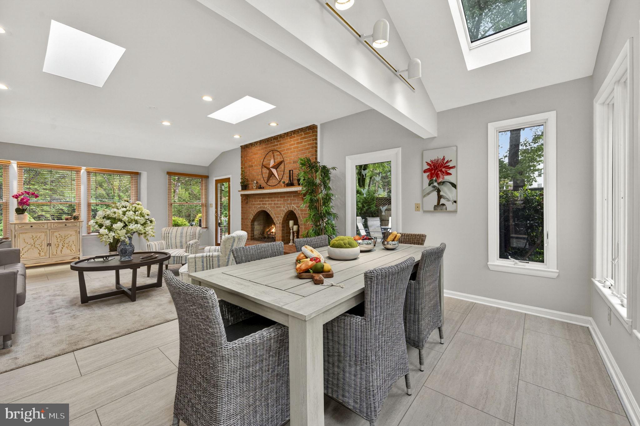 BROOK HILLS ESTATE - Residential