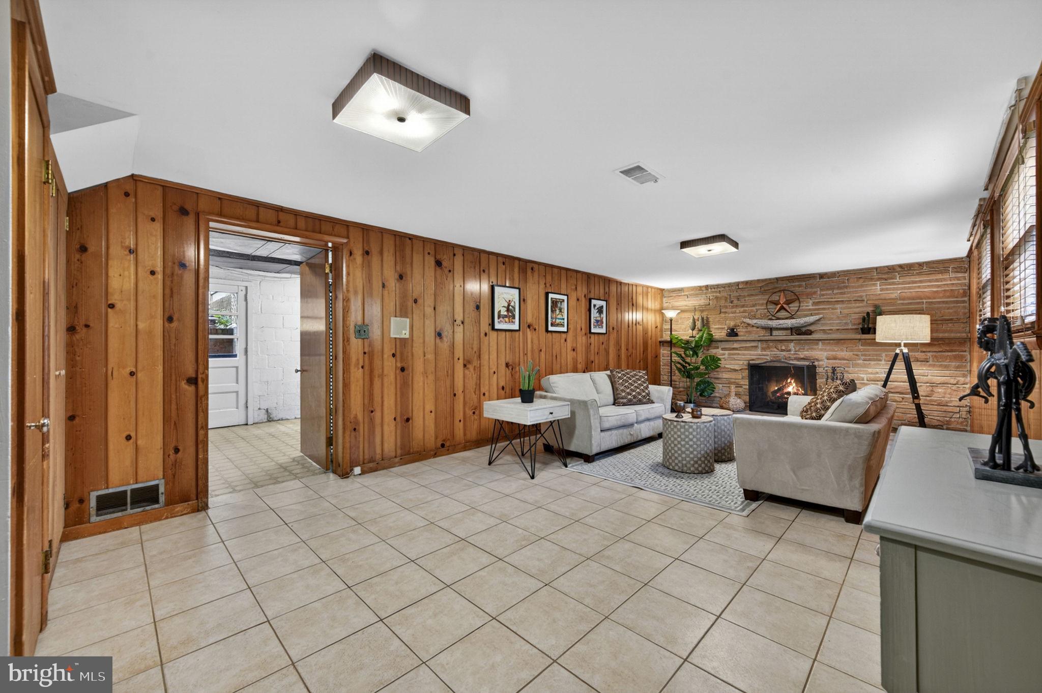 BROOK HILLS ESTATE - Residential