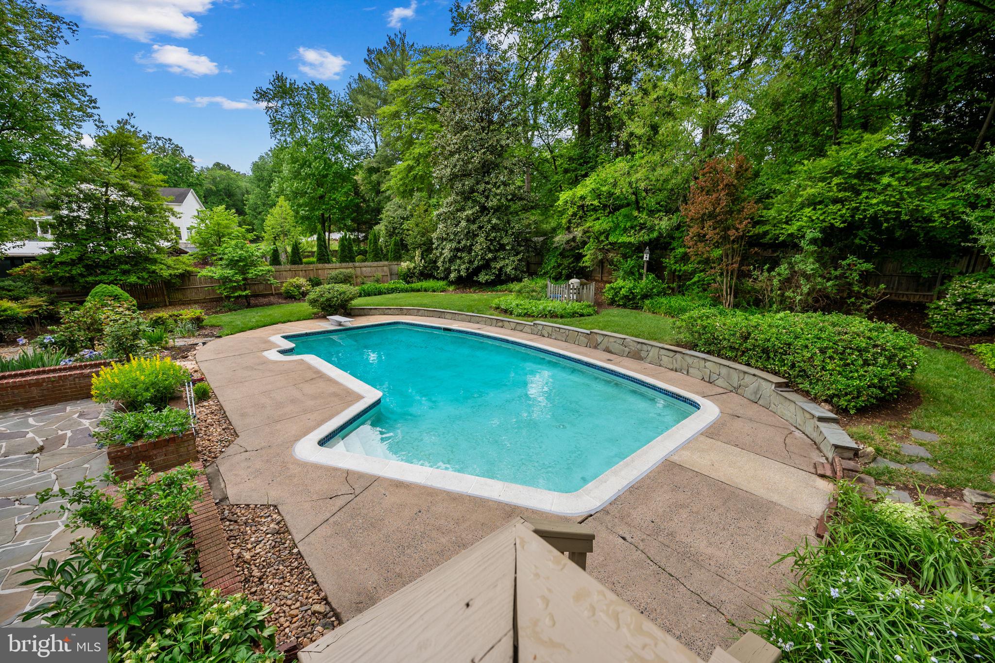 BROOK HILLS ESTATE - Residential