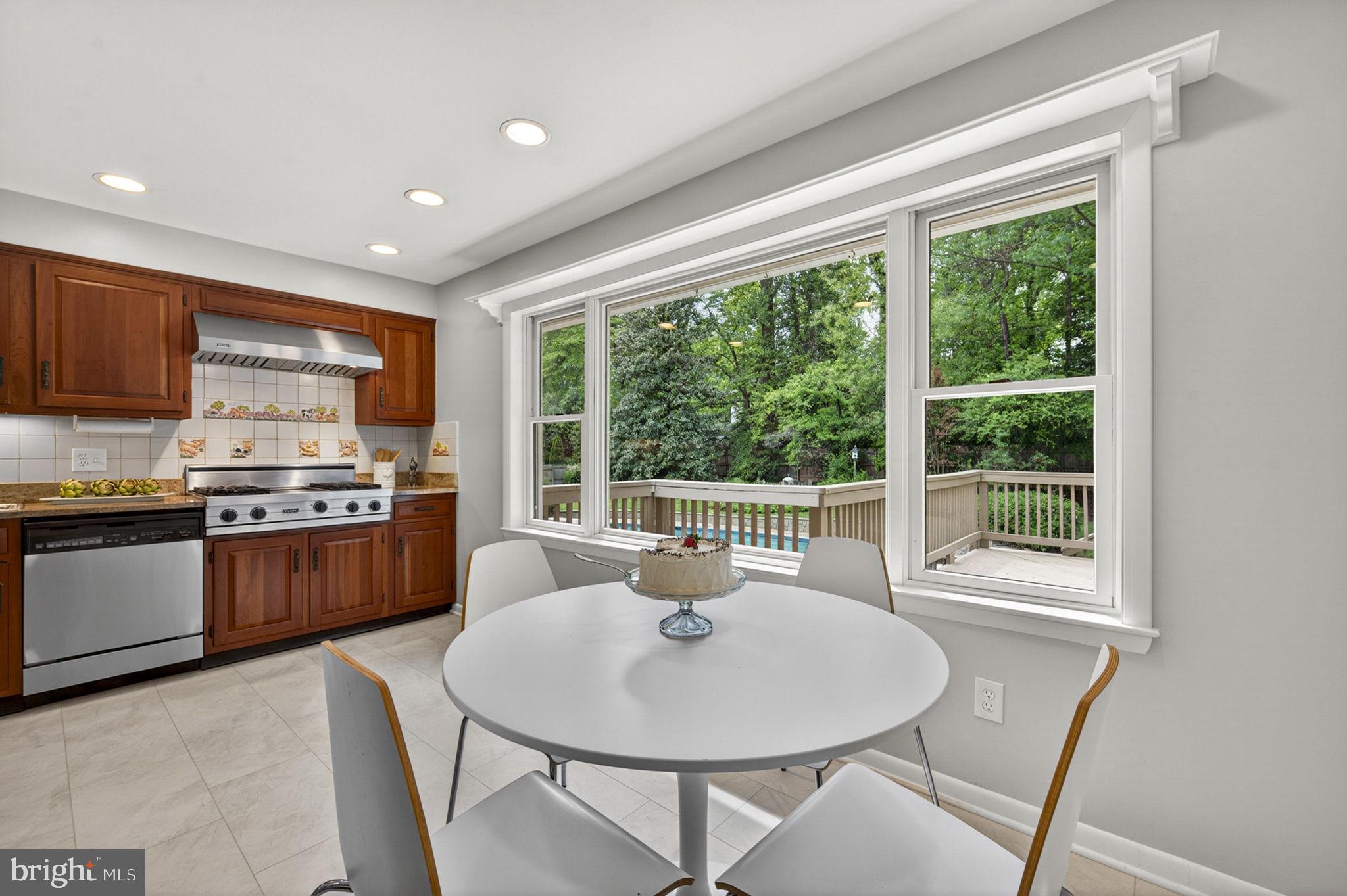 BROOK HILLS ESTATE - Residential