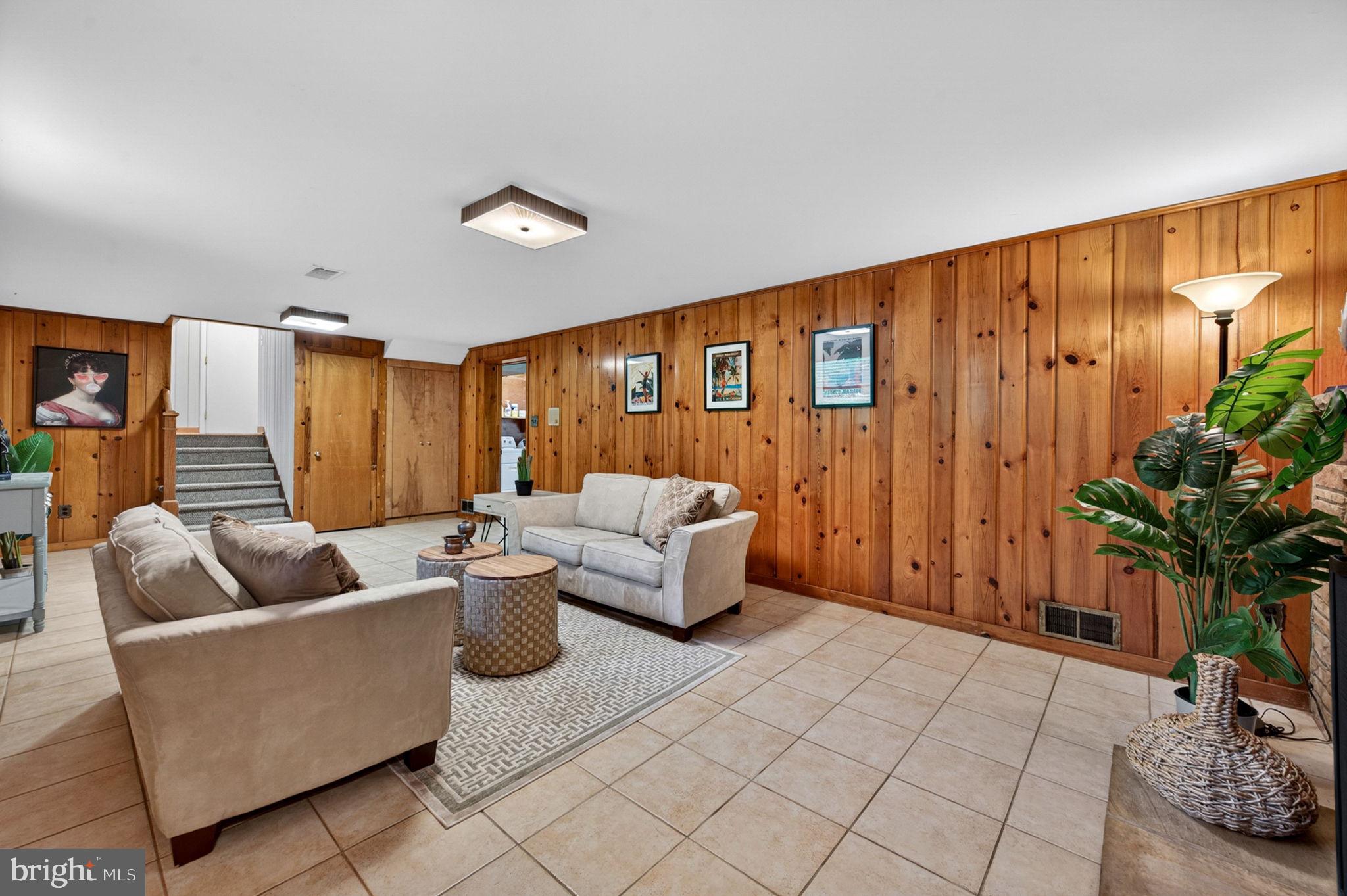 BROOK HILLS ESTATE - Residential