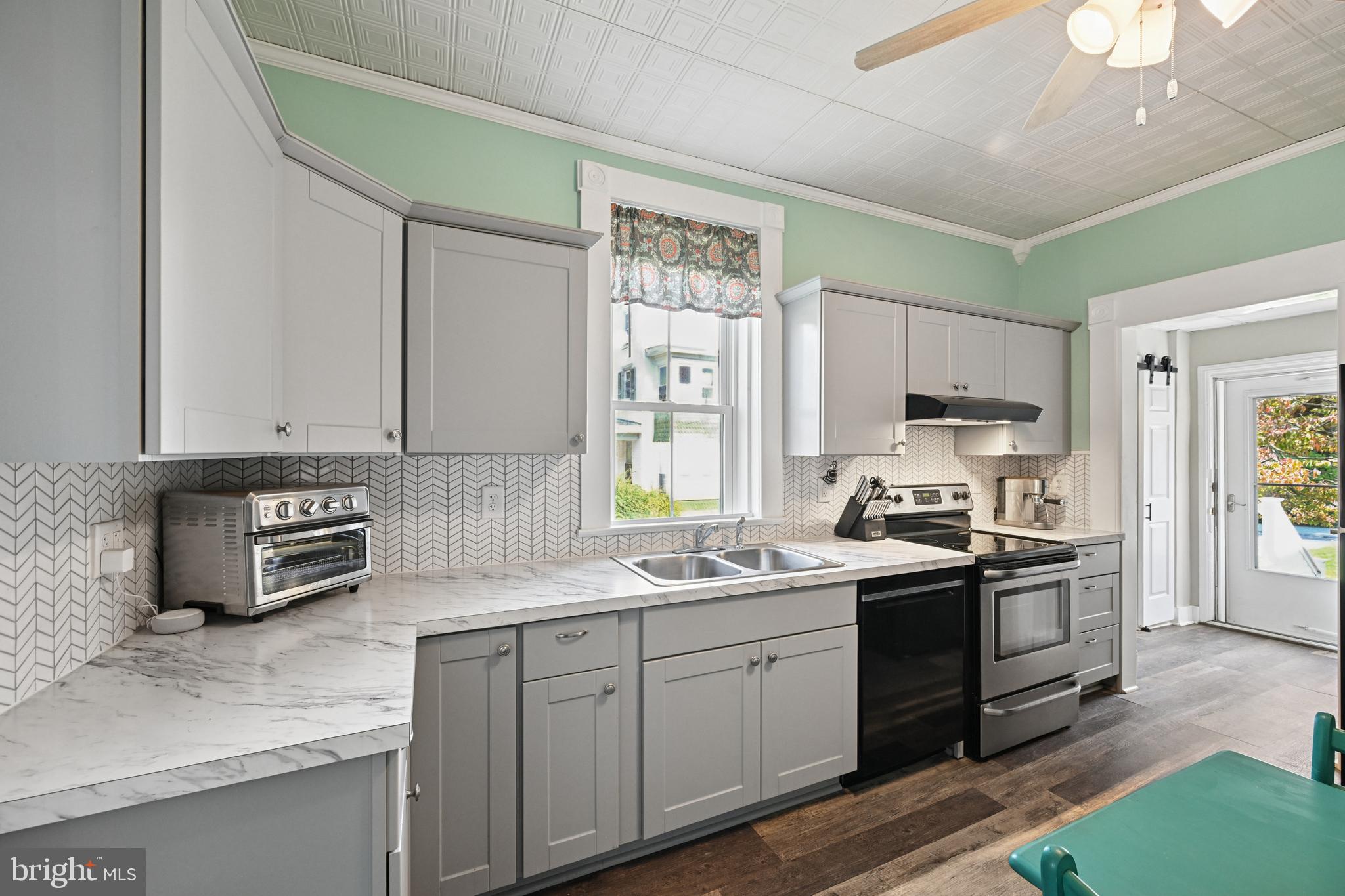 45 N 3RD STREET 1