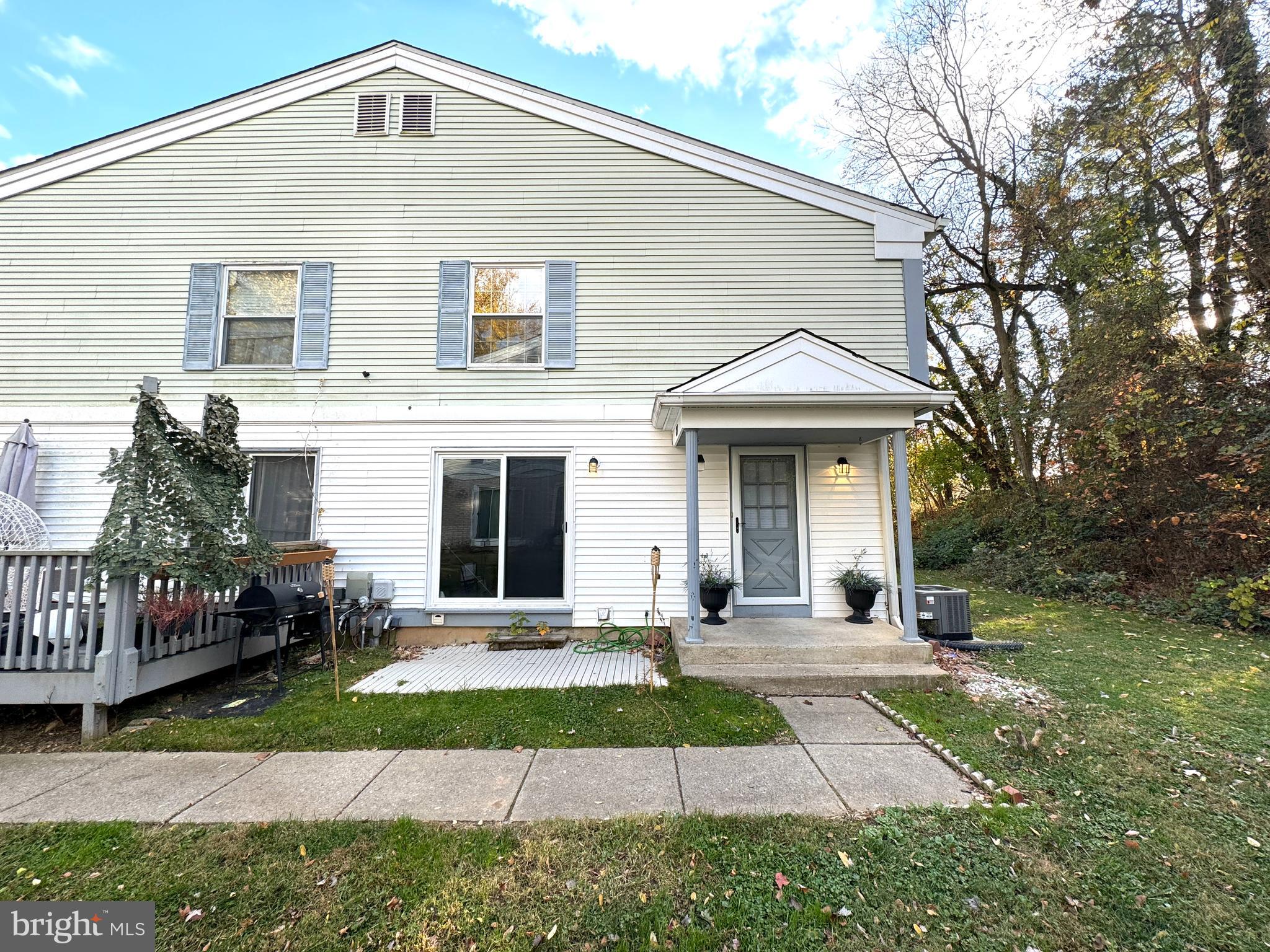 BROOKSHIRE - Residential