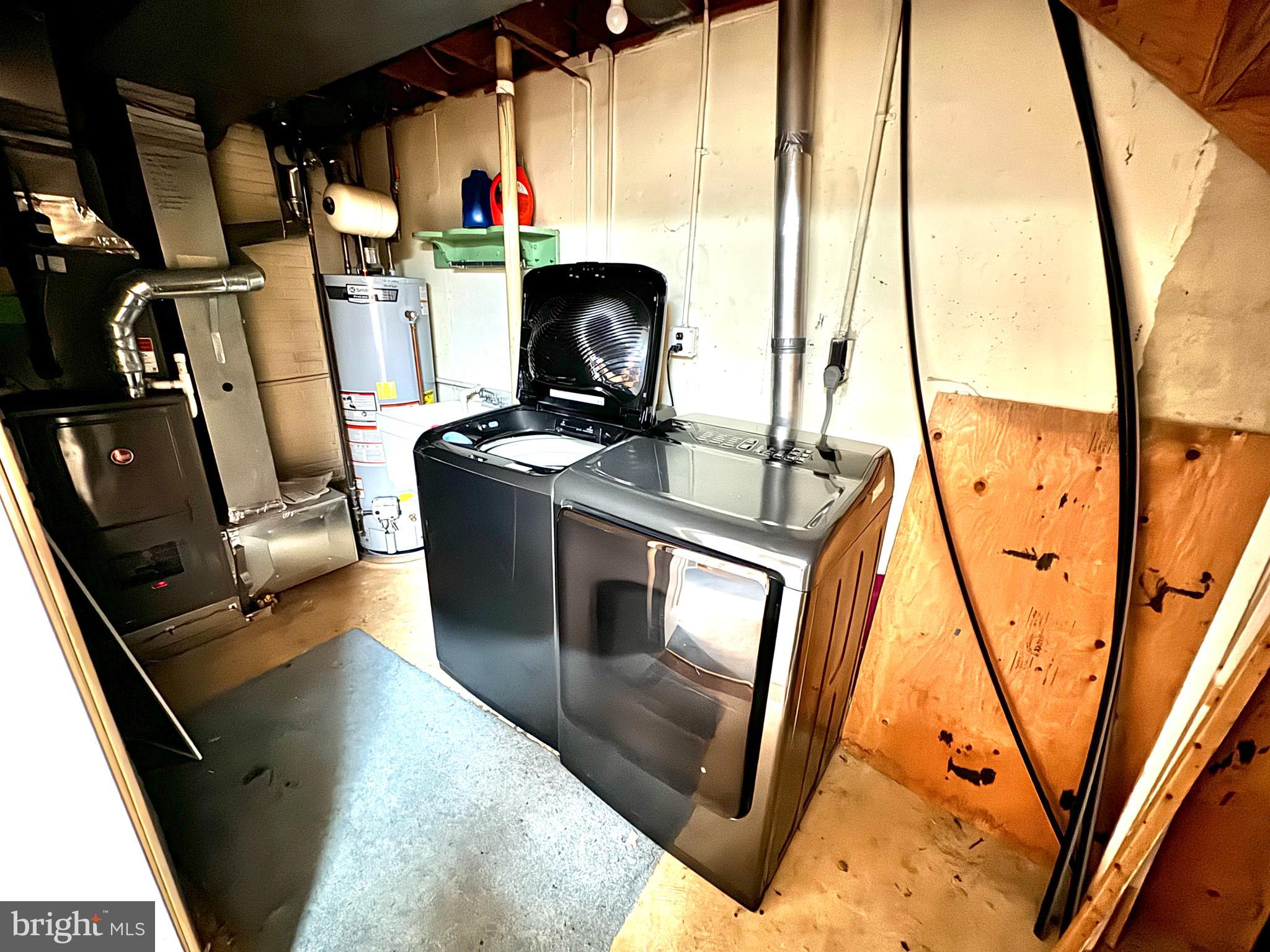 BROOKSHIRE - Residential