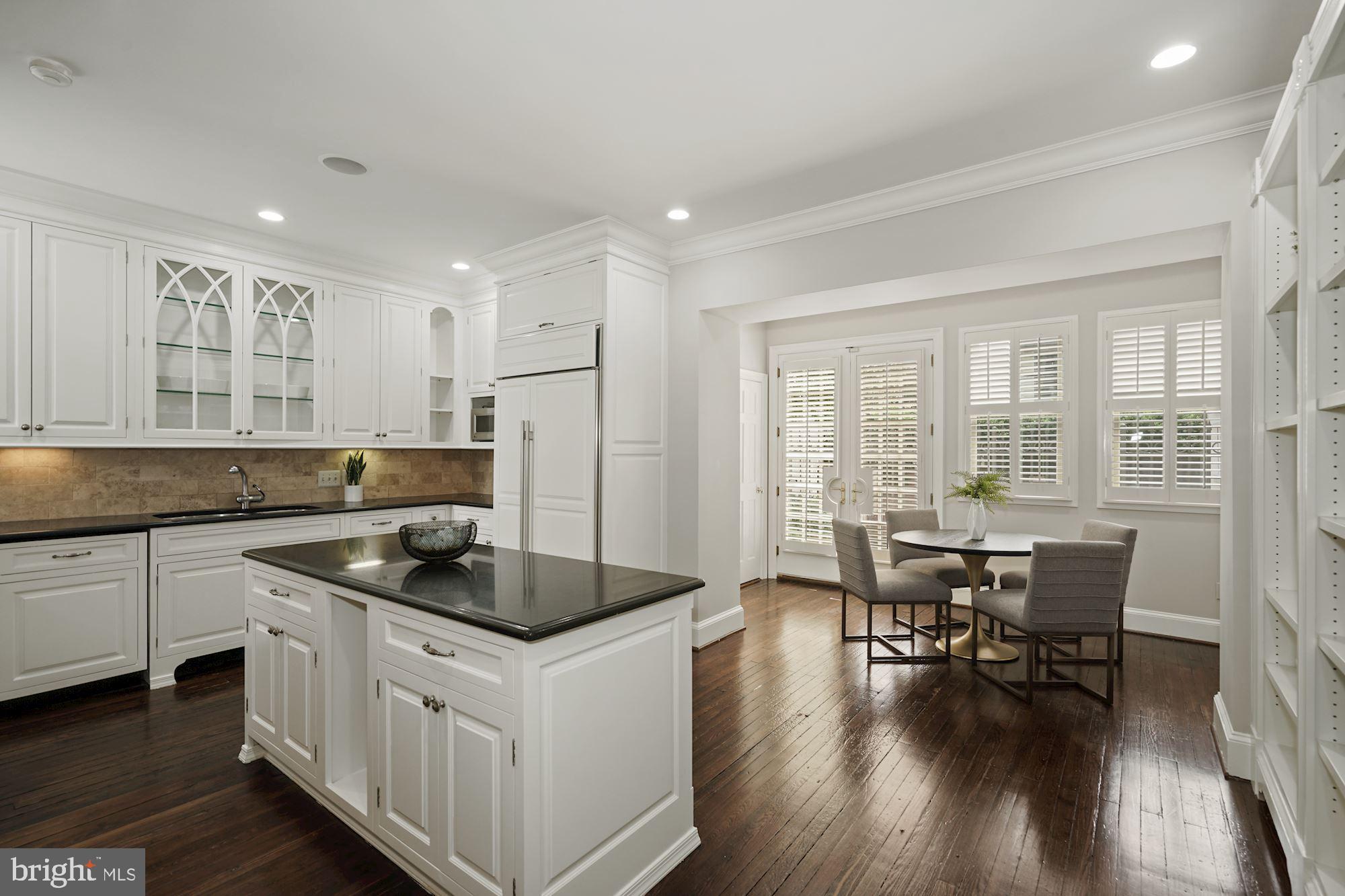 GEORGETOWN - Residential