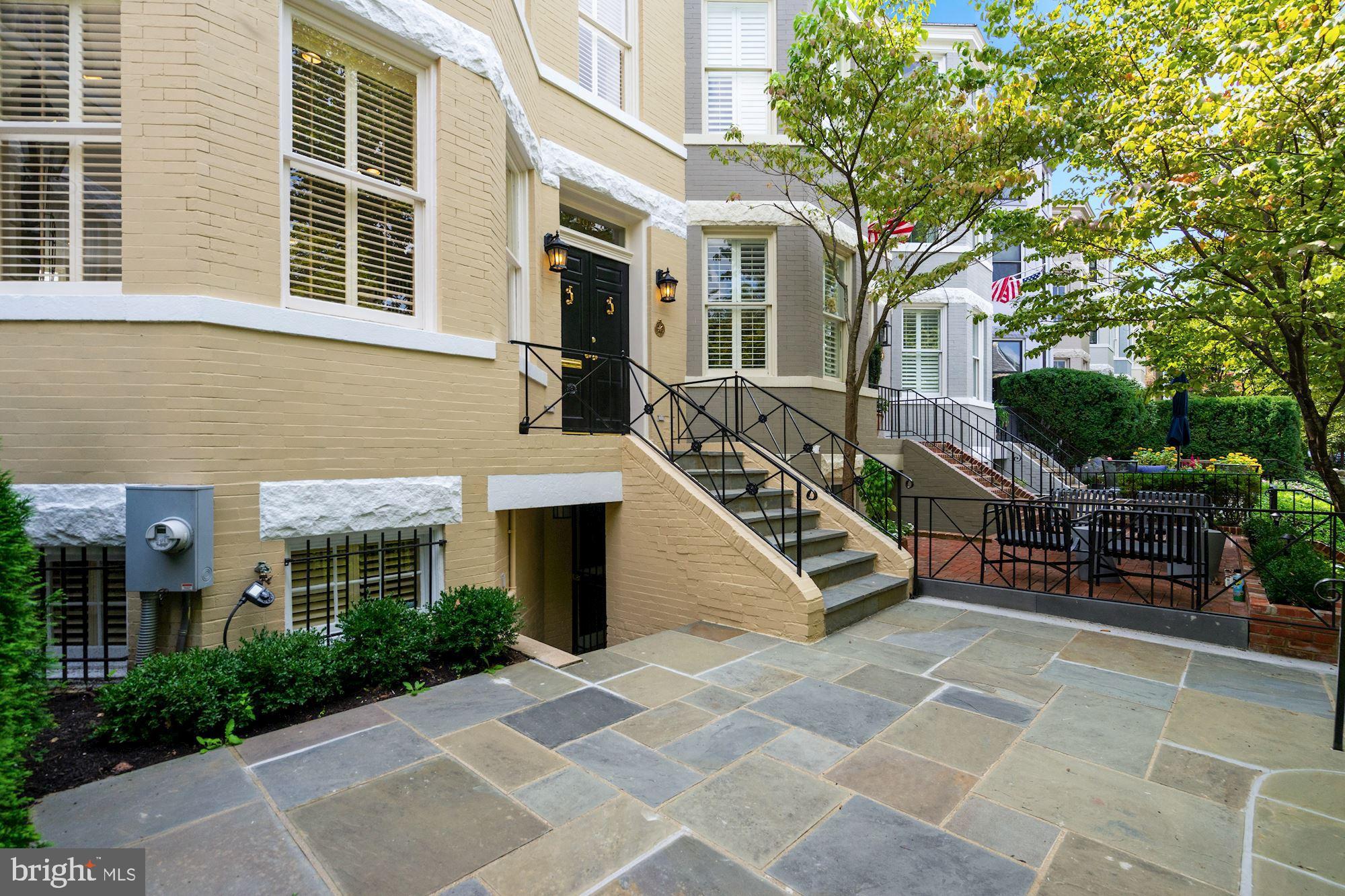 GEORGETOWN - Residential