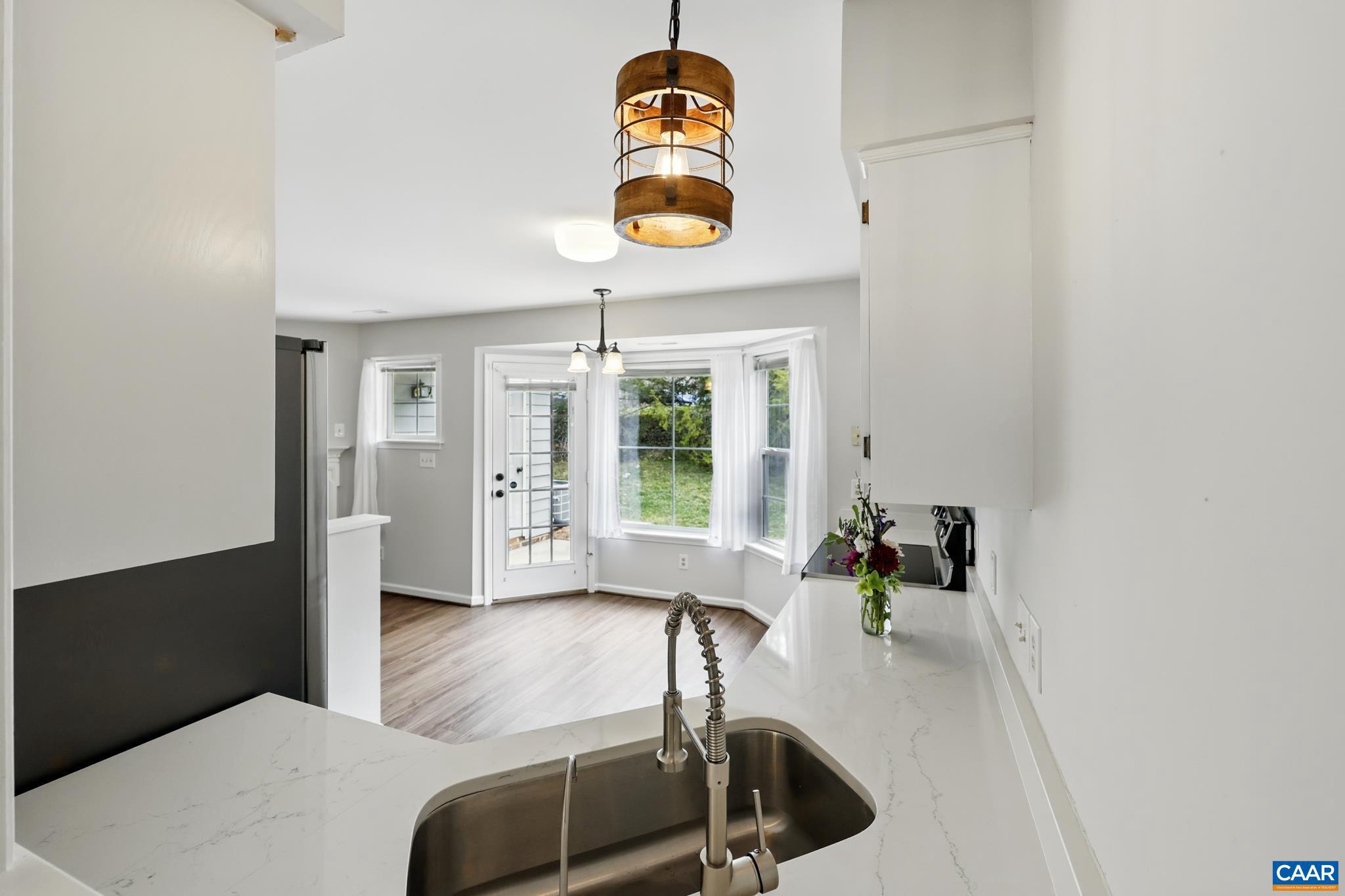 FOREST LAKES - Residential