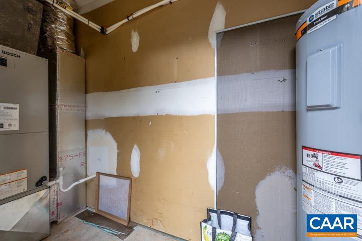 FOREST LAKES - Residential