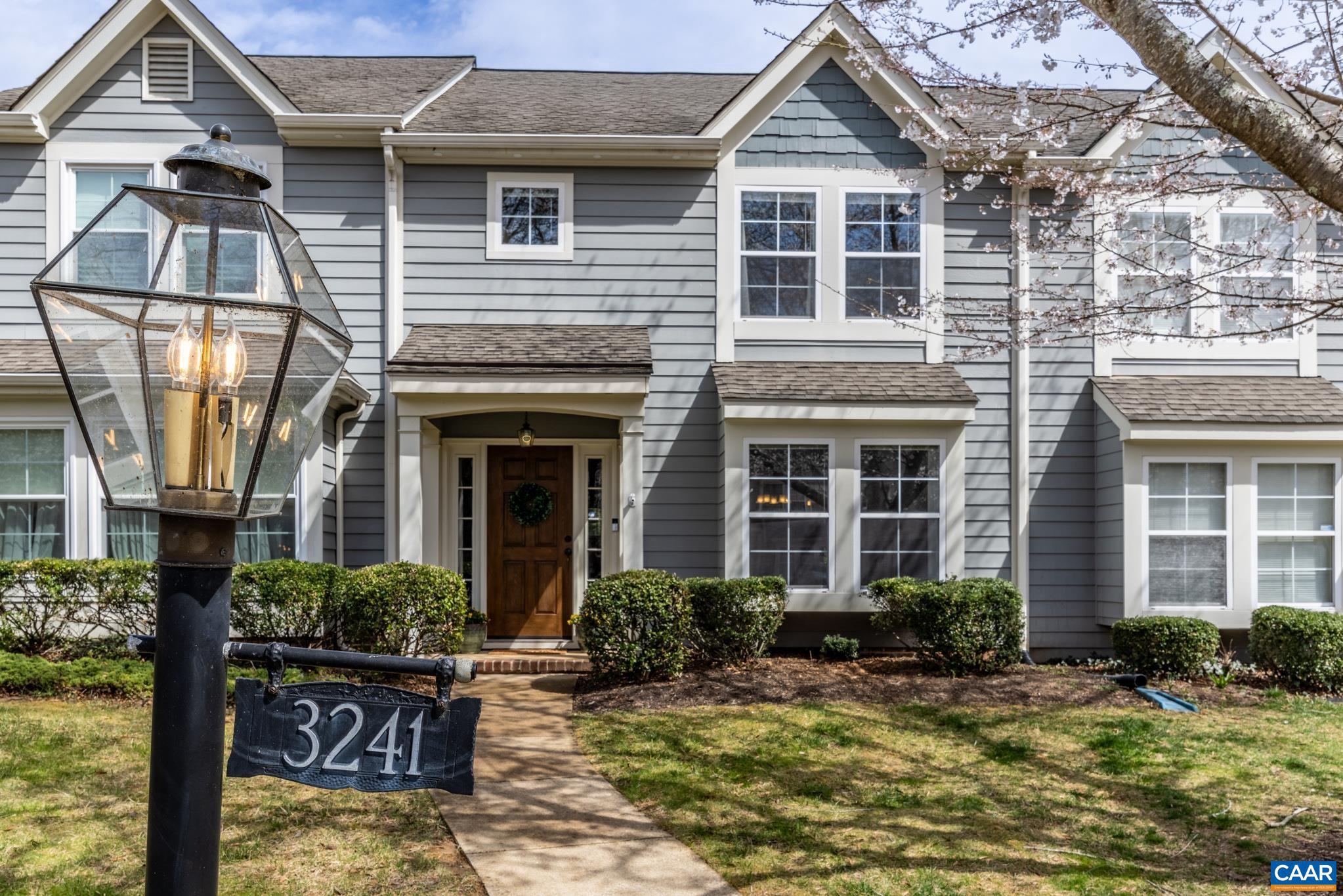 FOREST LAKES - Residential