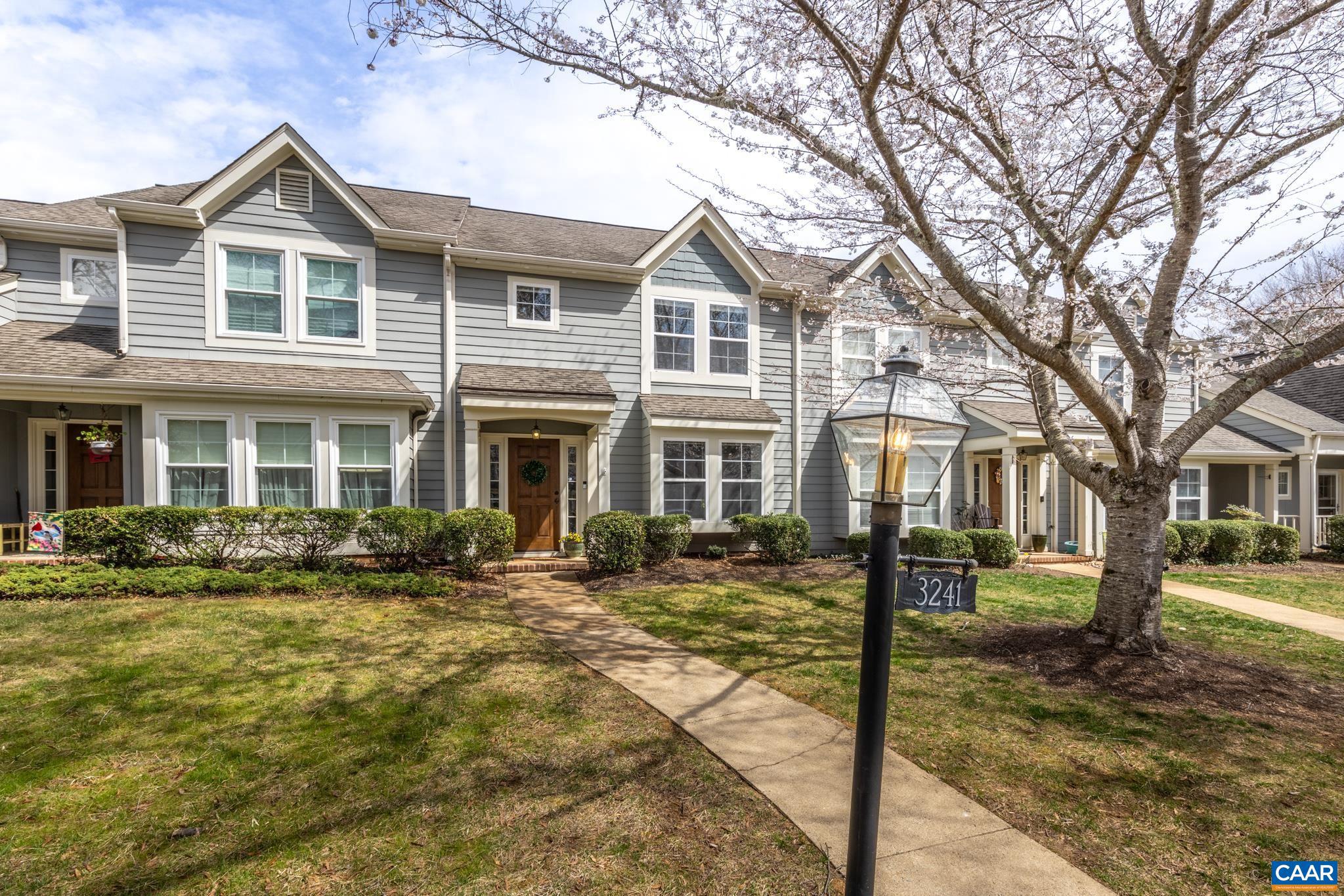 FOREST LAKES - Residential