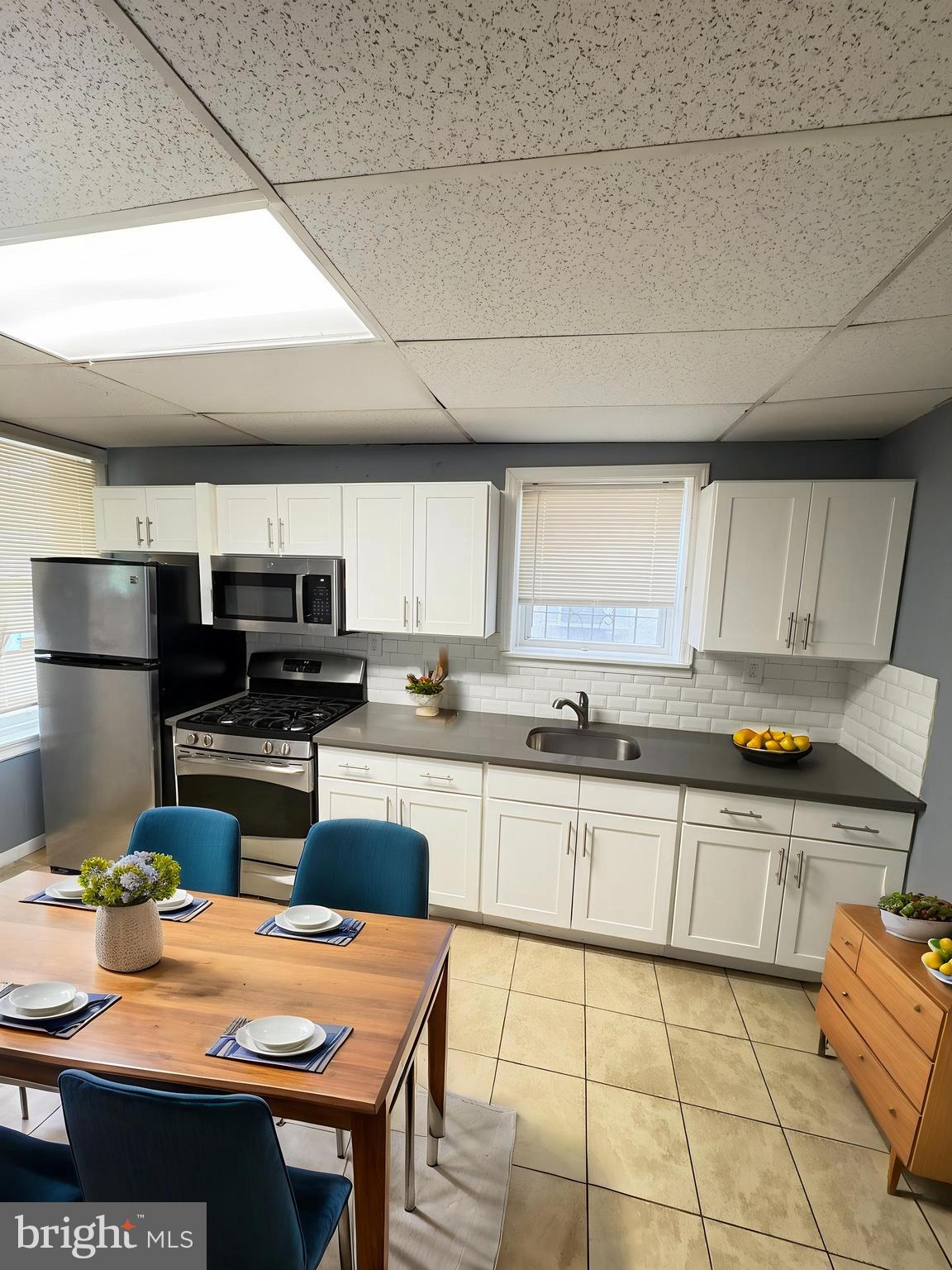 PHILADELPHIA (WEST) - Residential