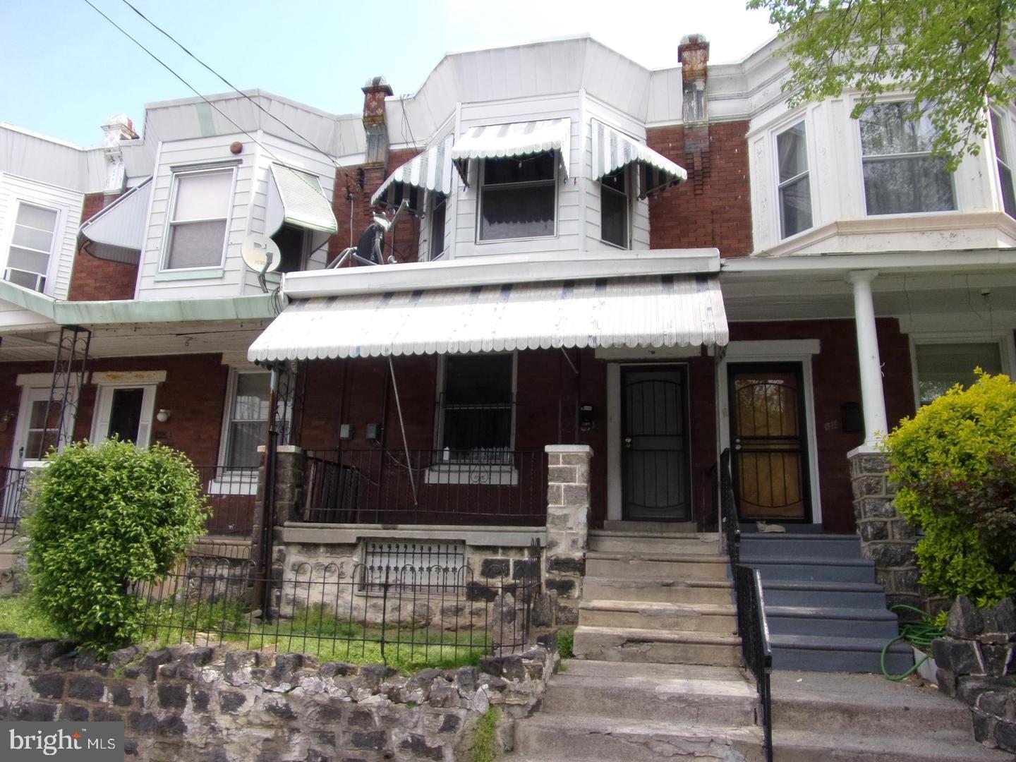 PHILADELPHIA (WEST) - Residential