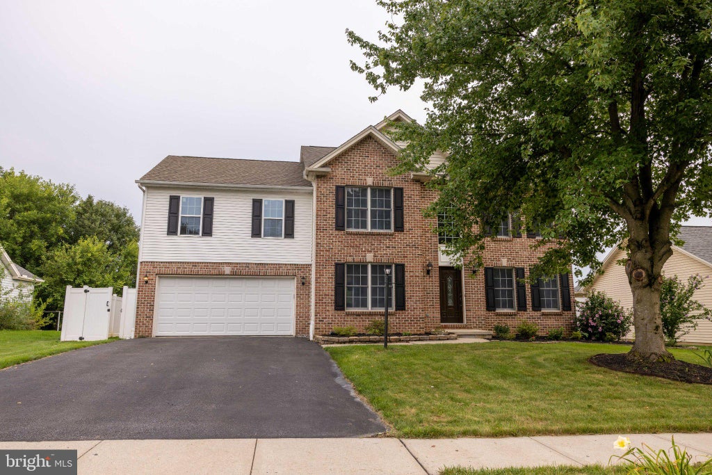 Photo of 446 Old Farm Road, PALMYRA, PA 17078 (MLS # PALN2027990)