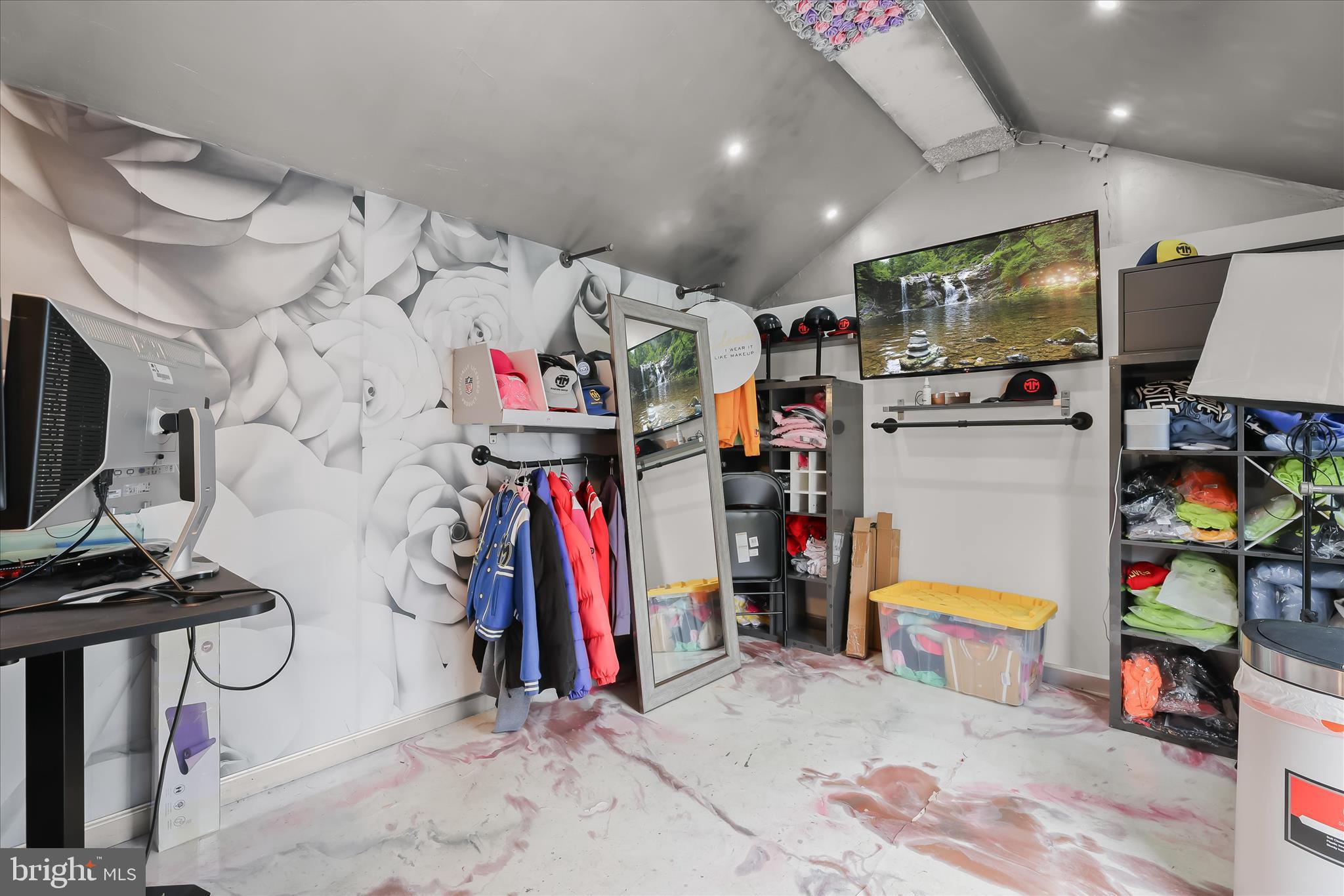 RANDALLSTOWN - Residential