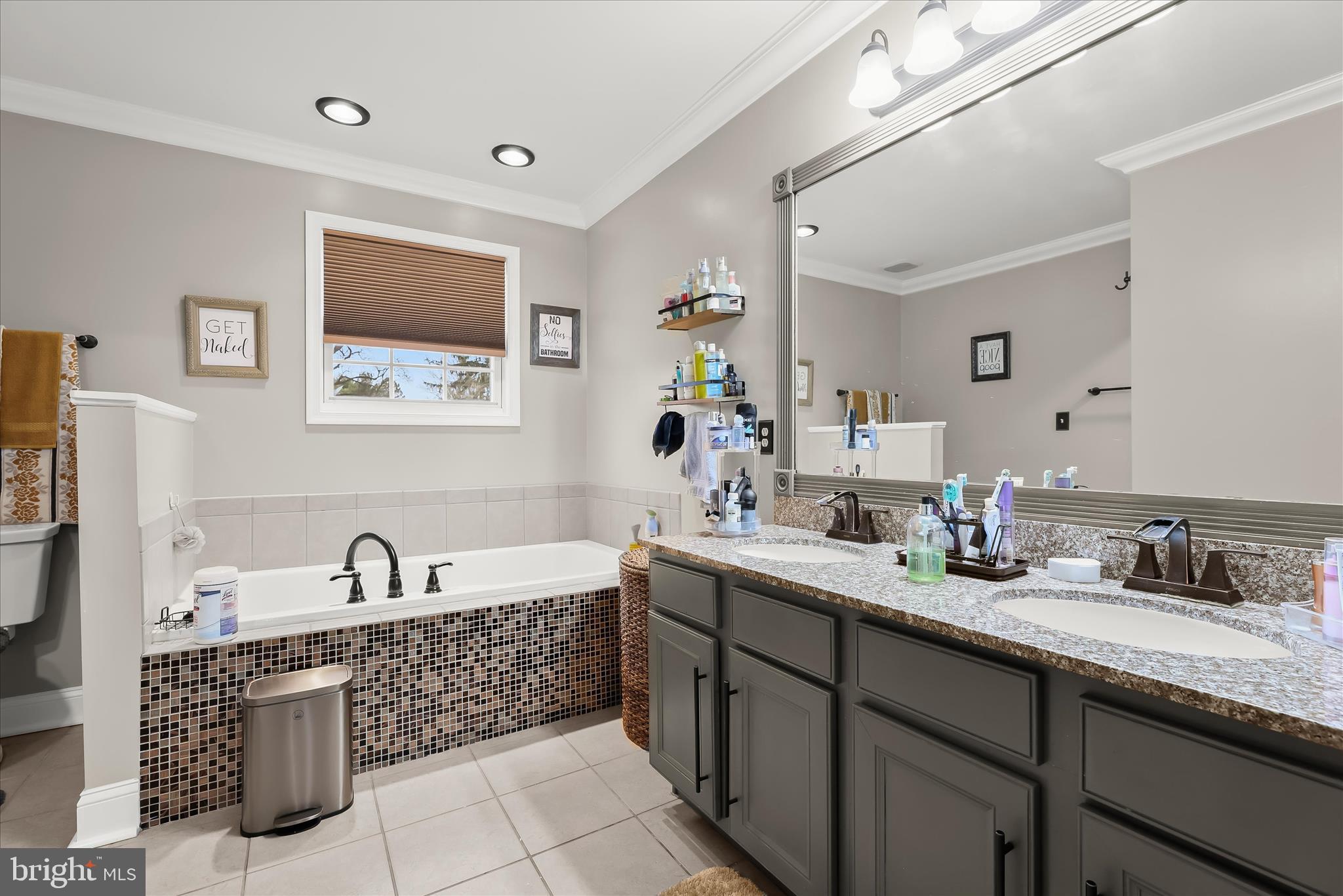 RANDALLSTOWN - Residential