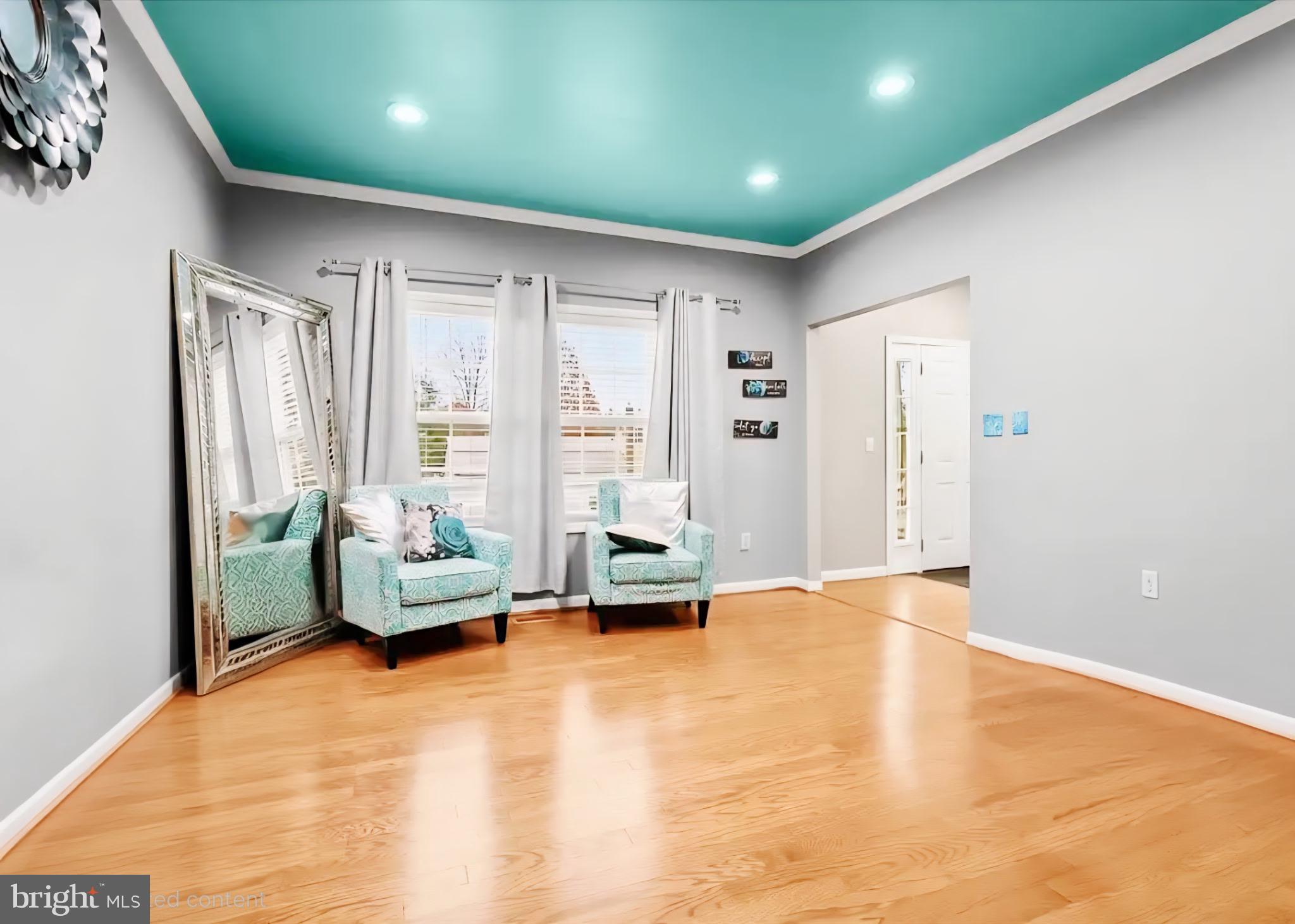 RANDALLSTOWN - Residential