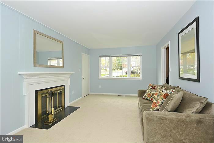 GLENBROOKE WOODS - Residential