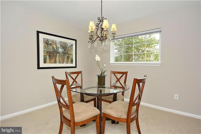 GLENBROOKE WOODS - Residential