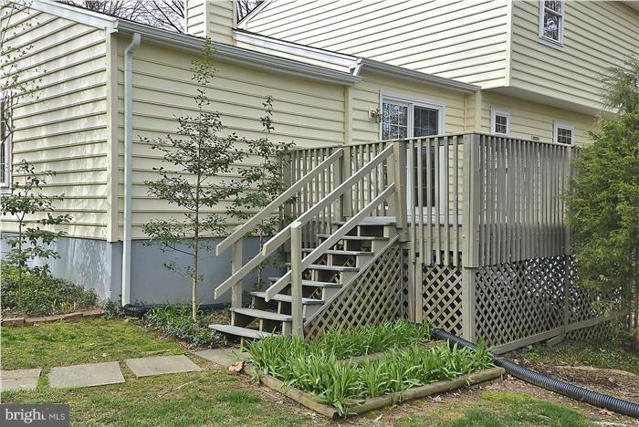 GLENBROOKE WOODS - Residential