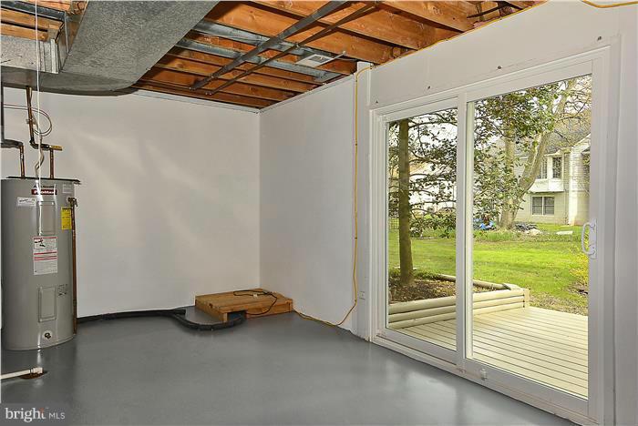 GLENBROOKE WOODS - Residential