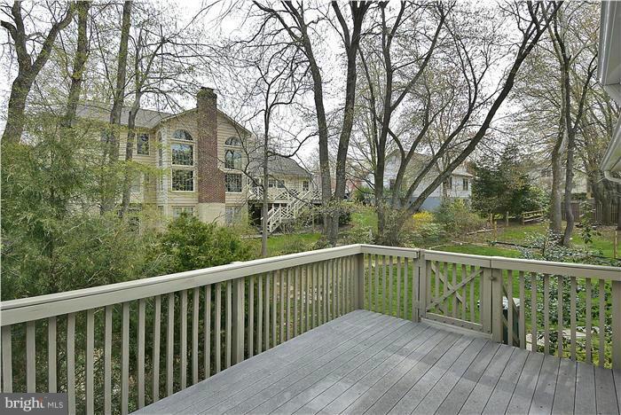 GLENBROOKE WOODS - Residential