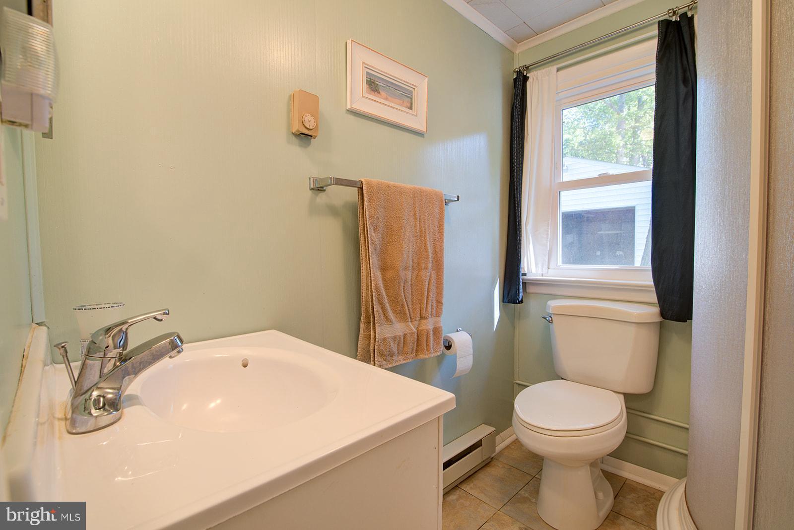 PRETTY POINT - Residential