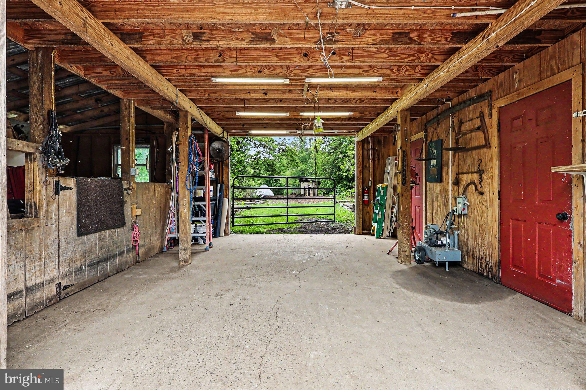 3085 INDIAN RUN ROAD