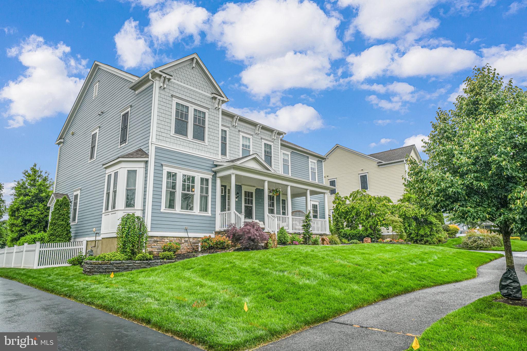 GROVE AT WILLOWSFORD - Residential