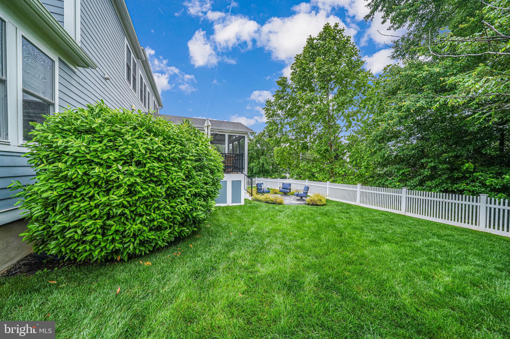 GROVE AT WILLOWSFORD - Residential