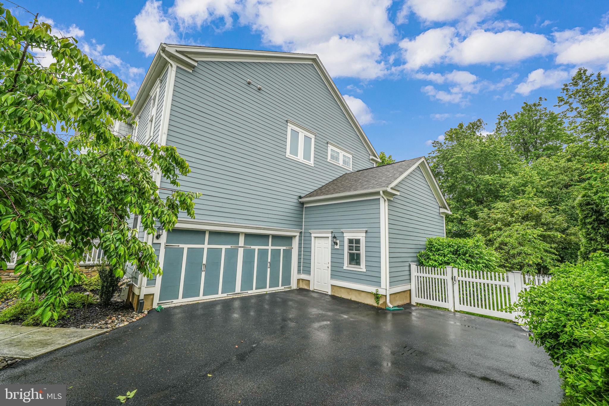 GROVE AT WILLOWSFORD - Residential