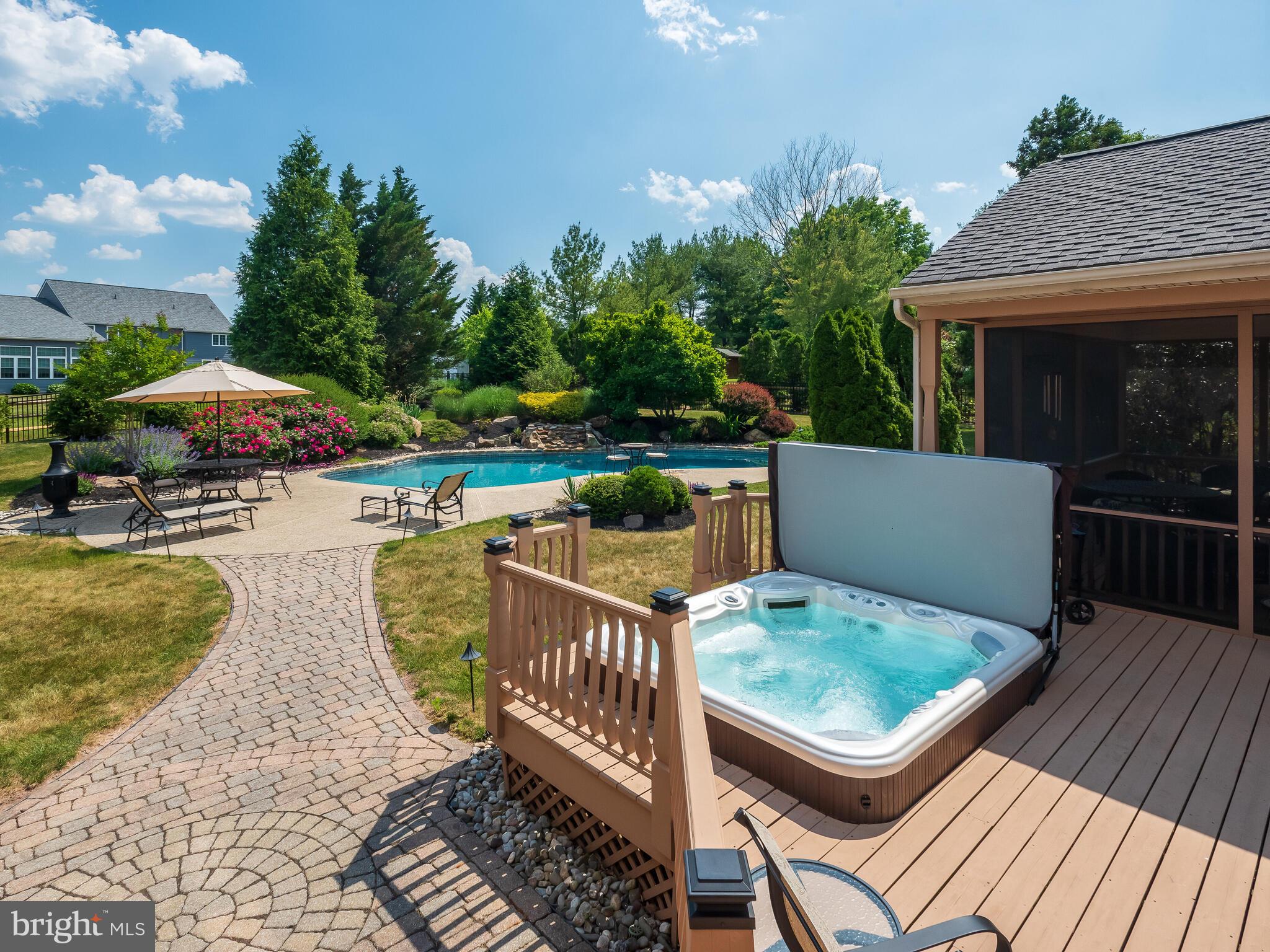 BARTON MEADOWS - Residential