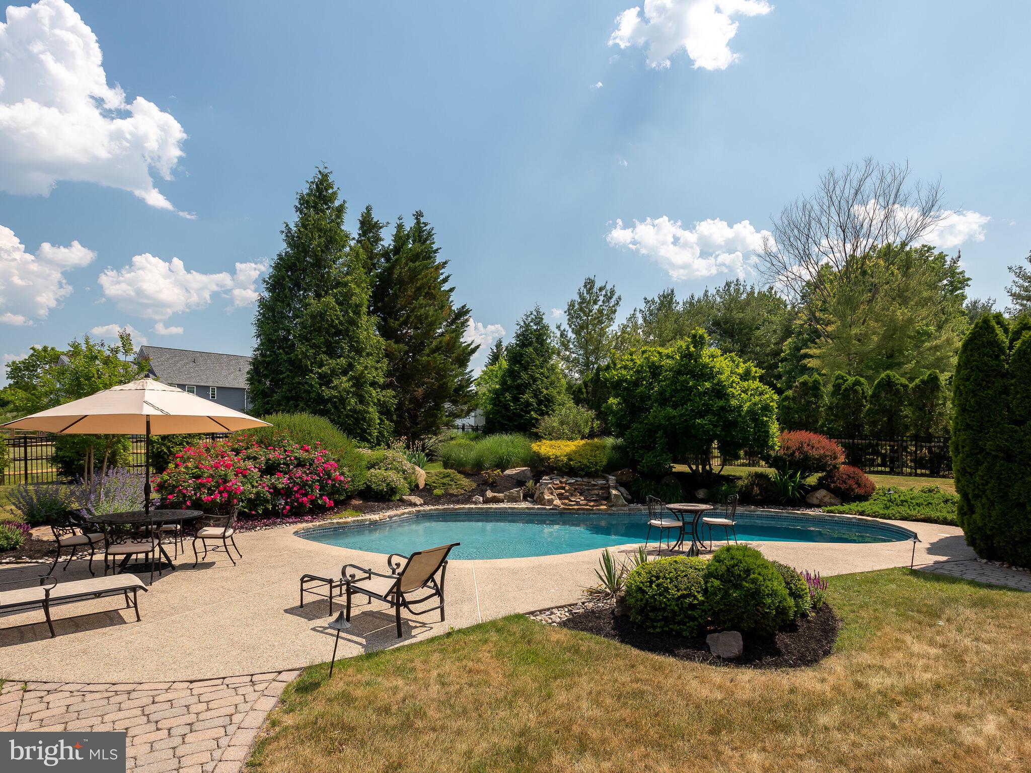 BARTON MEADOWS - Residential