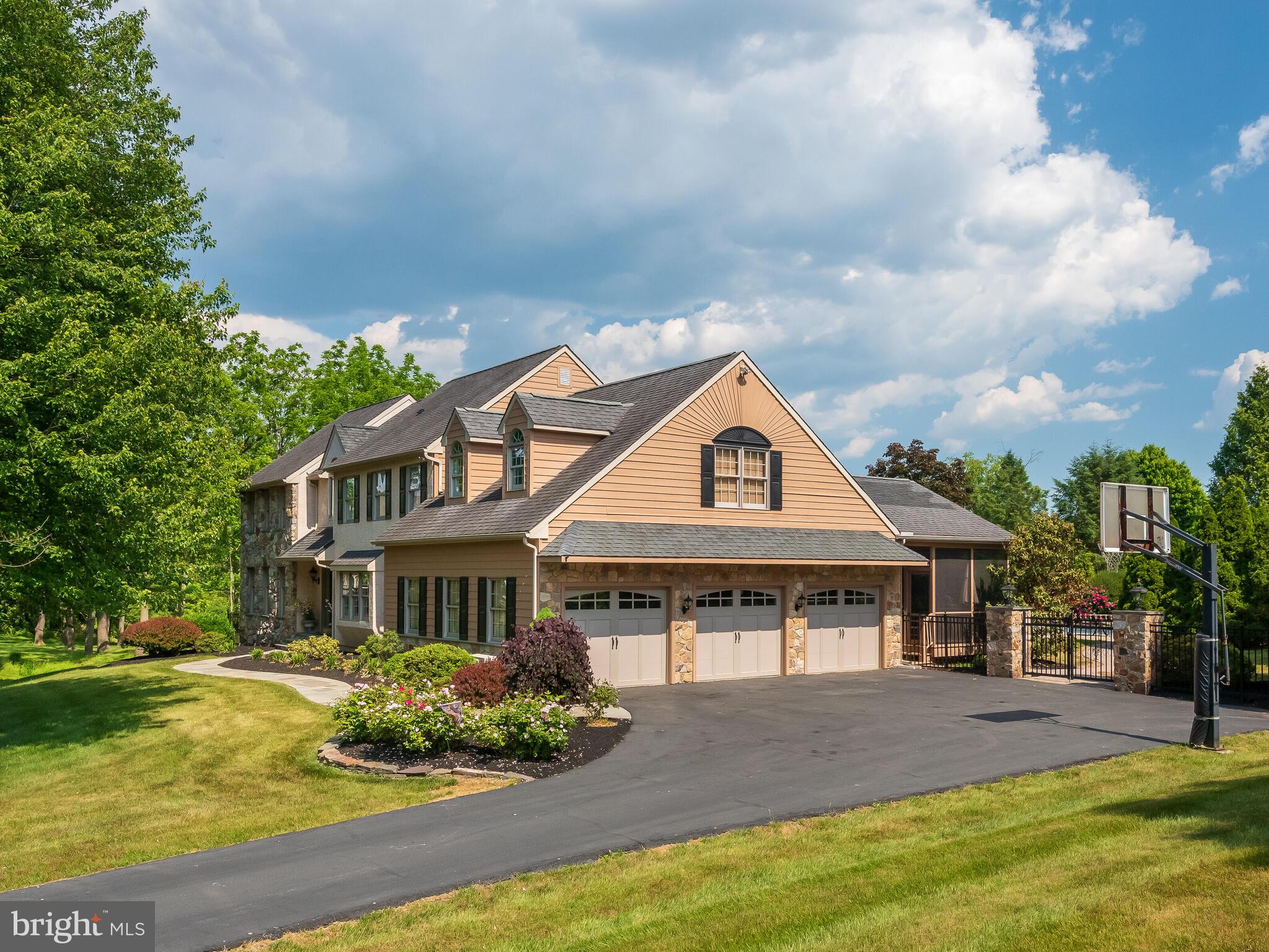 BARTON MEADOWS - Residential