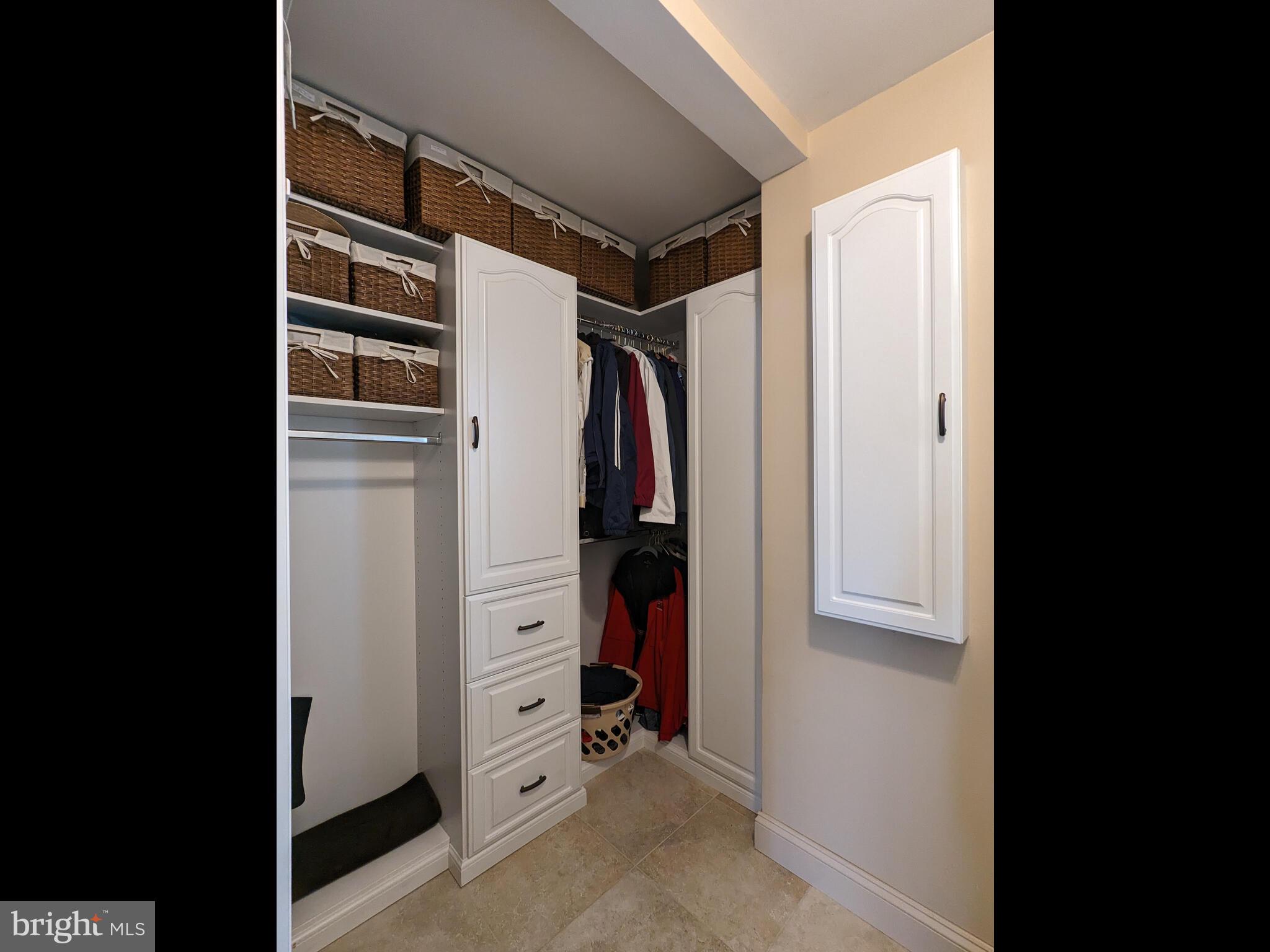 BARTON MEADOWS - Residential