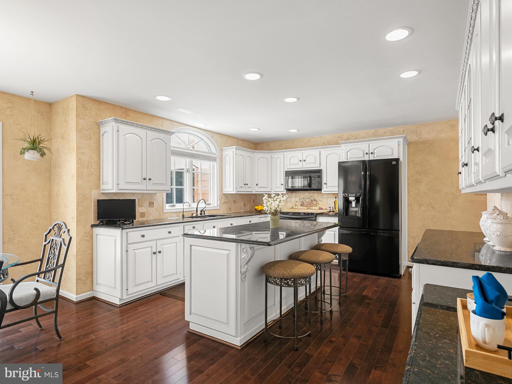 BARTON MEADOWS - Residential